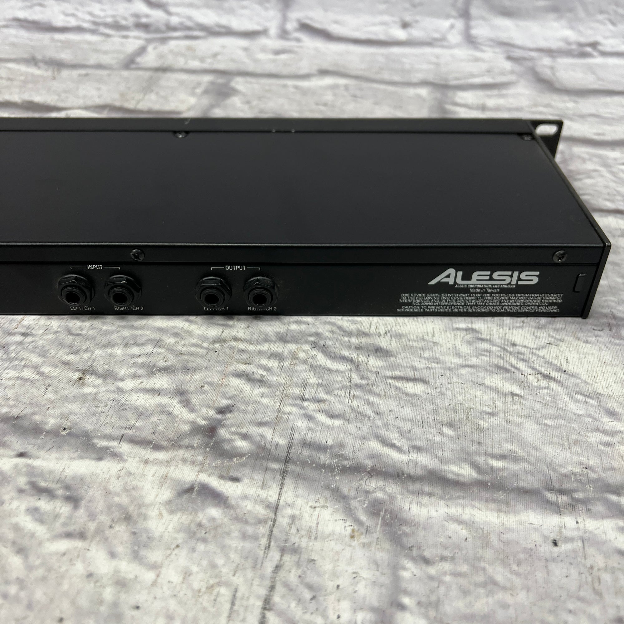 Alesis midiverb4 Rack Unit