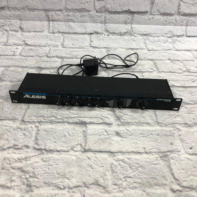 Alesis Microverb III Digital Reverb and Delay Rack Unit w/pwr supply