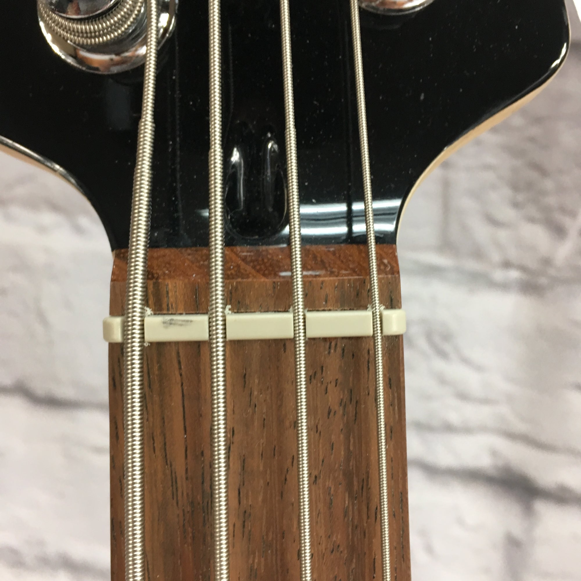 Ibanez TMB30 Black 4 String Short Scale Bass