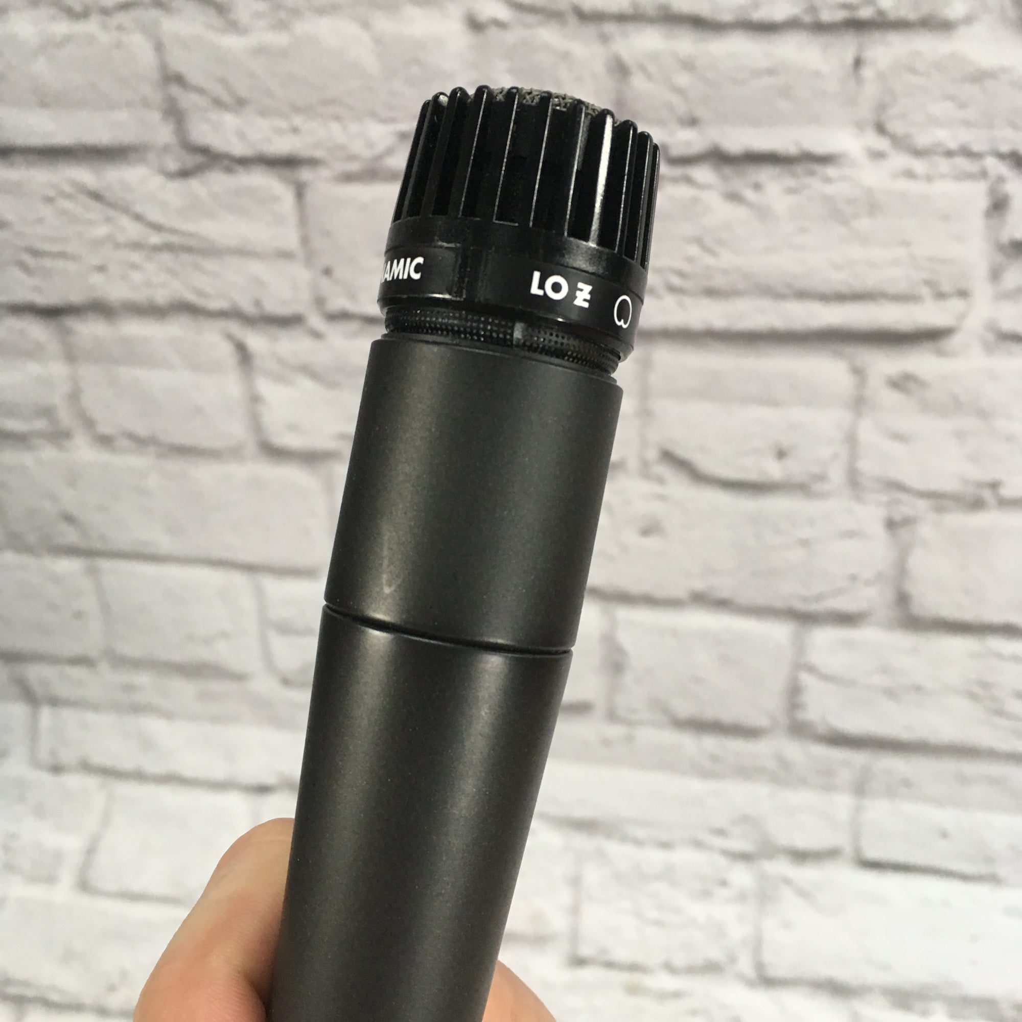 Shure SM57 Dynamic Microphone - Evolution Music