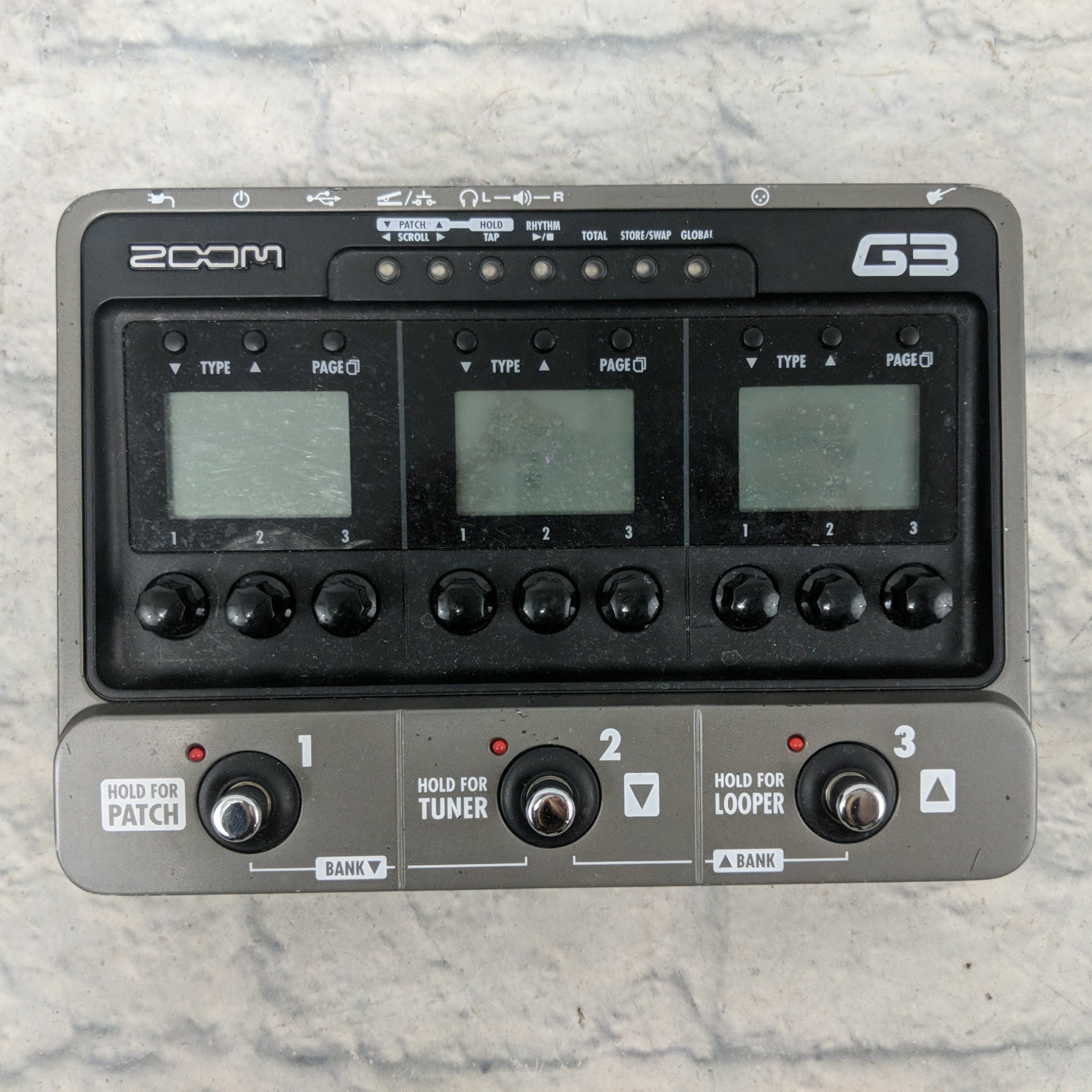 pedal zoom g3x Zoom G3 Guitar Multie Effects Looper and Amp Simulator