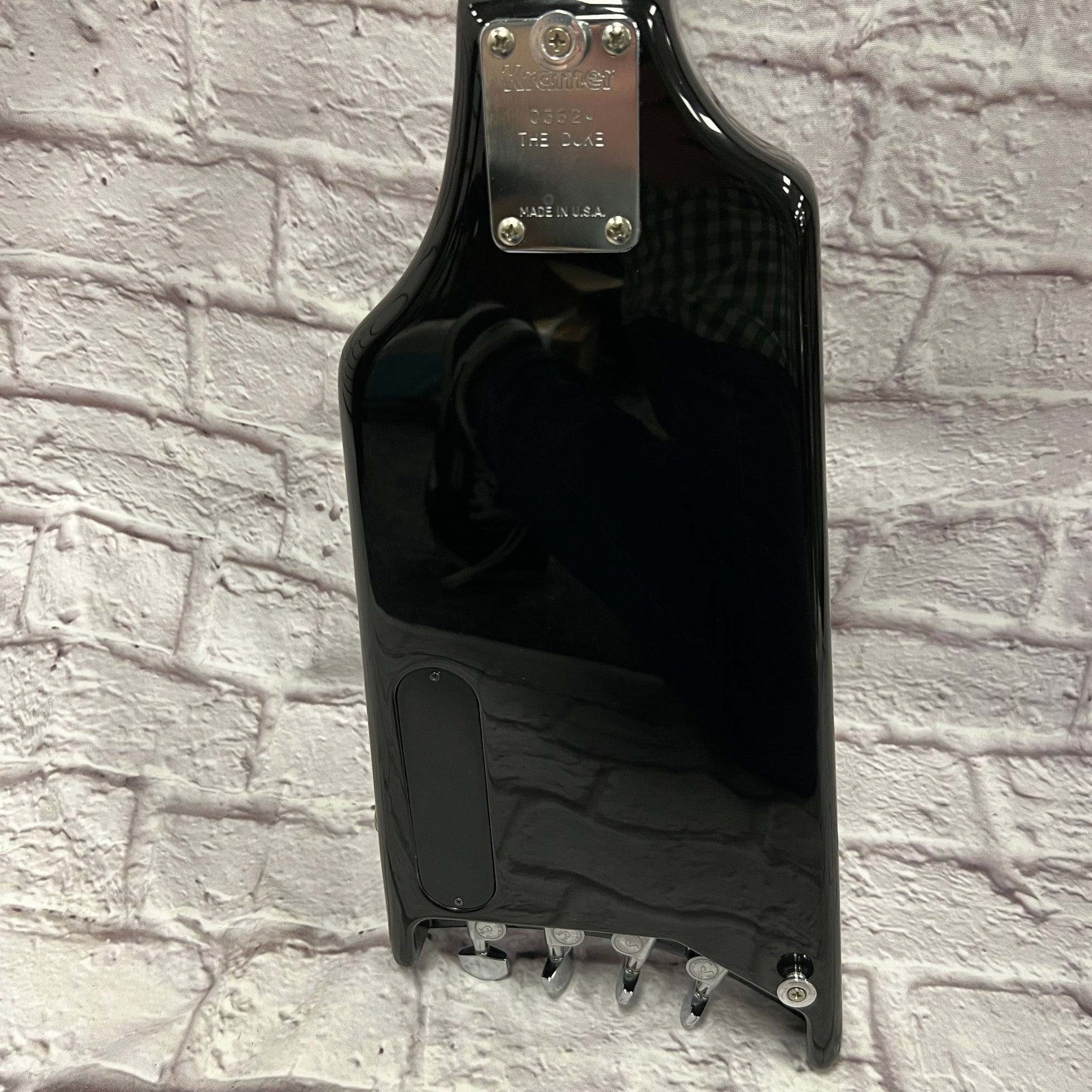 Kramer The Duke Headless Bass Aluminum Neck with Case