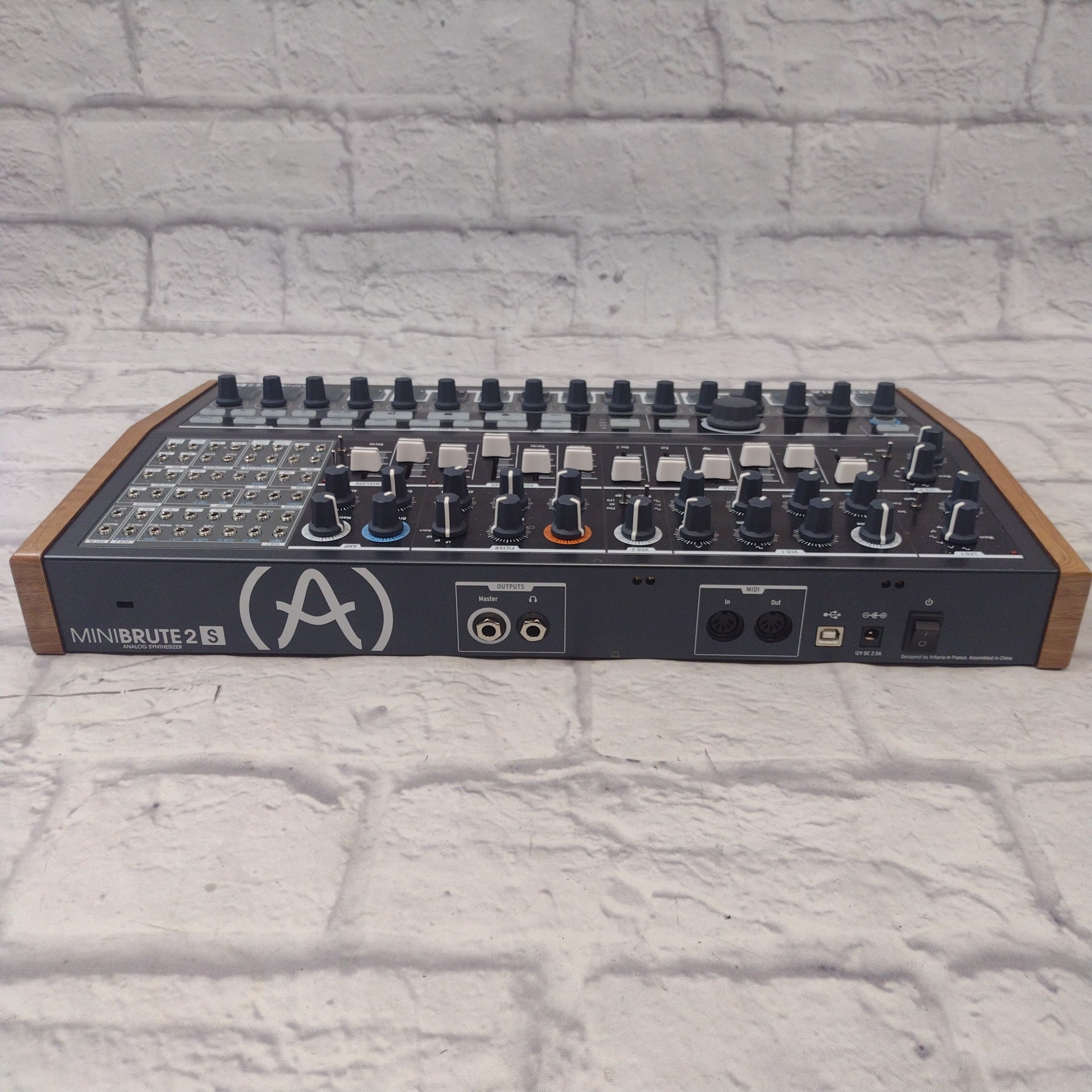 Arturia Mini Brute 2S
