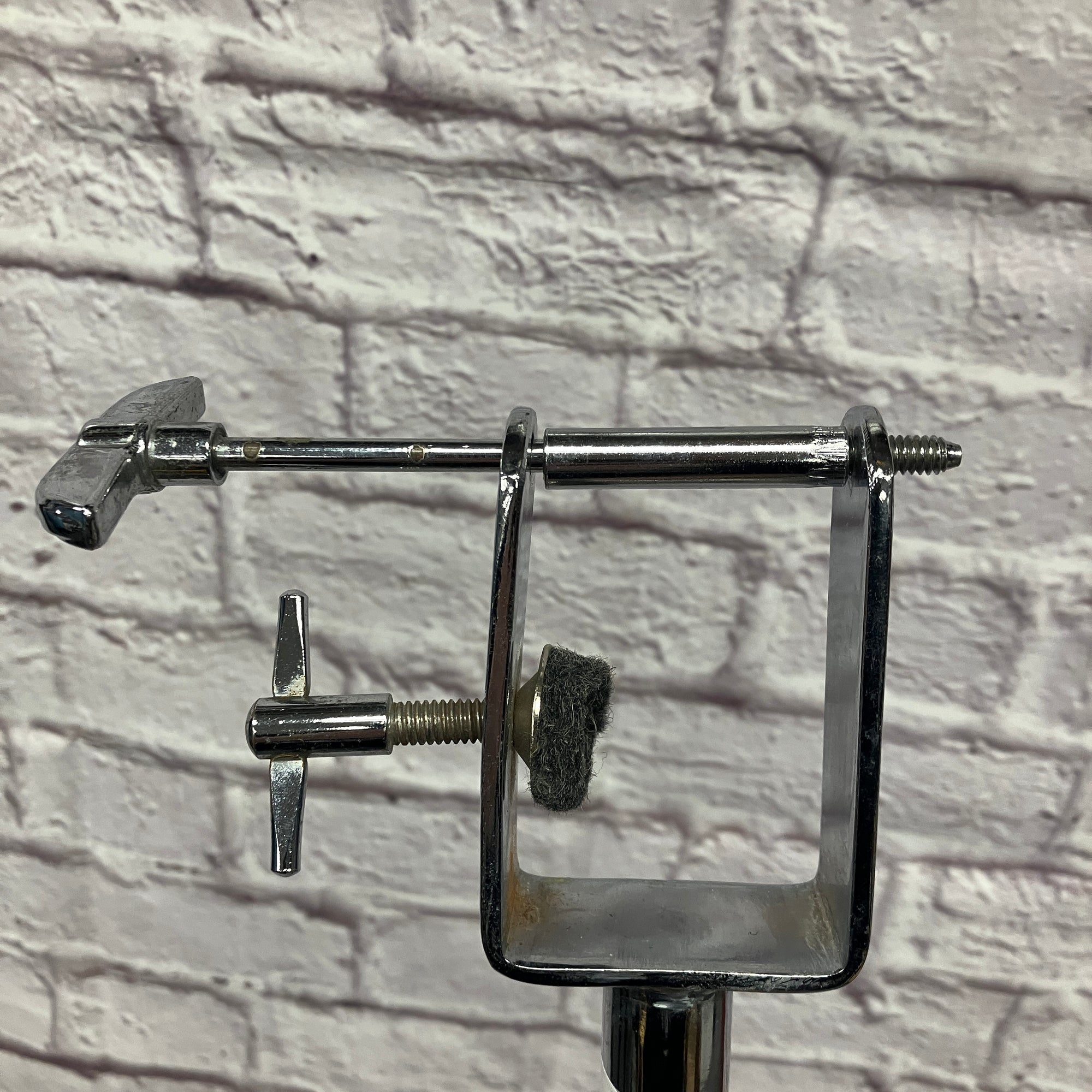 Unknown Bongo Stand Chrome