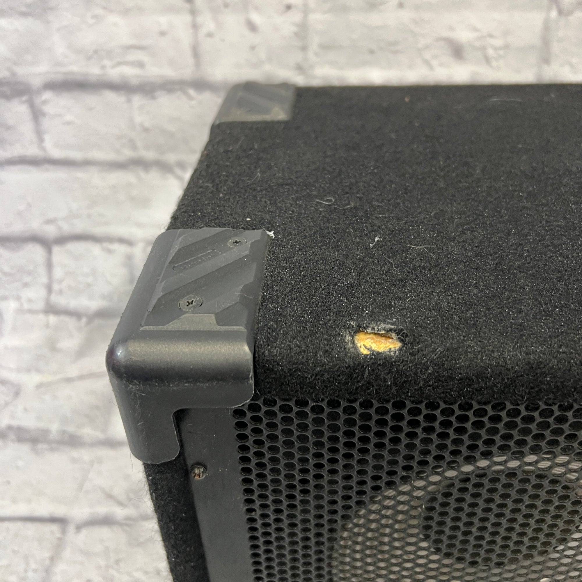 Hartke Transporter 210 Bass Cab - Evolution Music