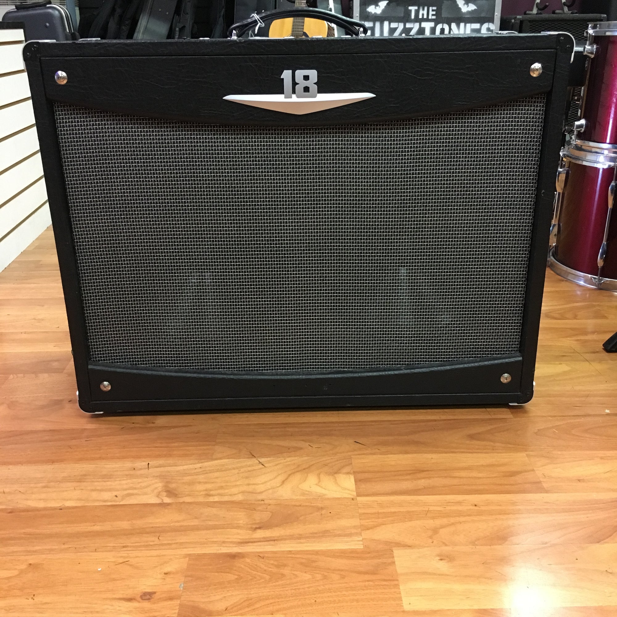 Crate V18 Tube Combo