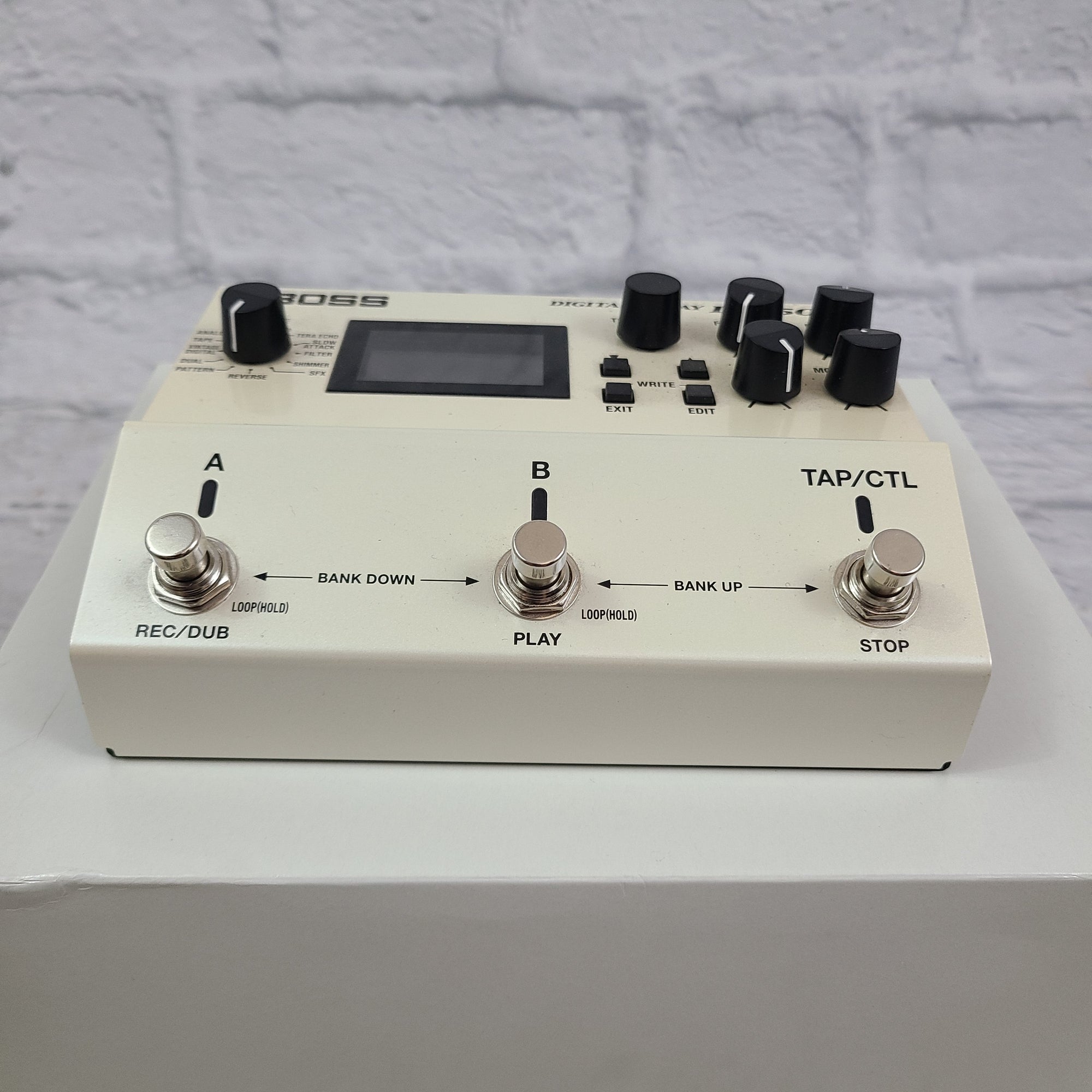 Boss Digital Delay 500 Delay Pedal