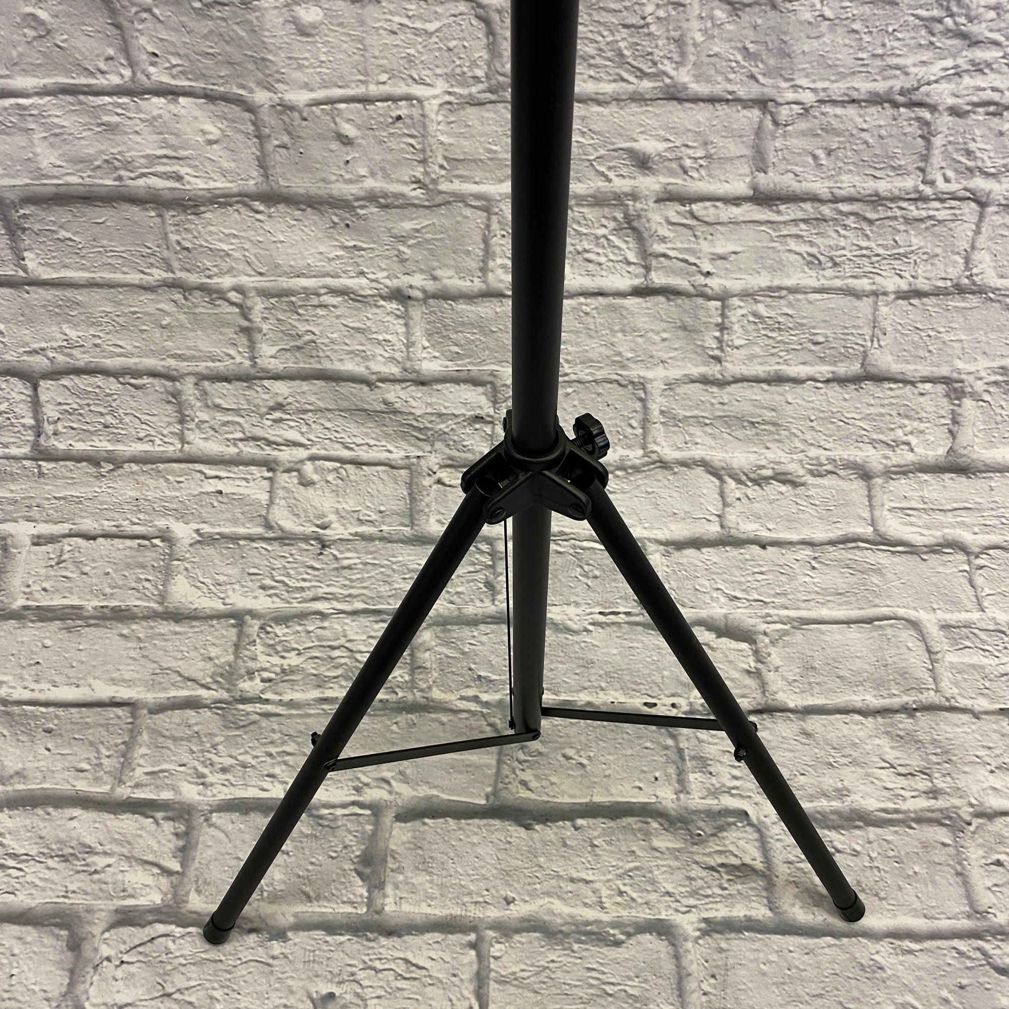 Adam Light Fixture Stand