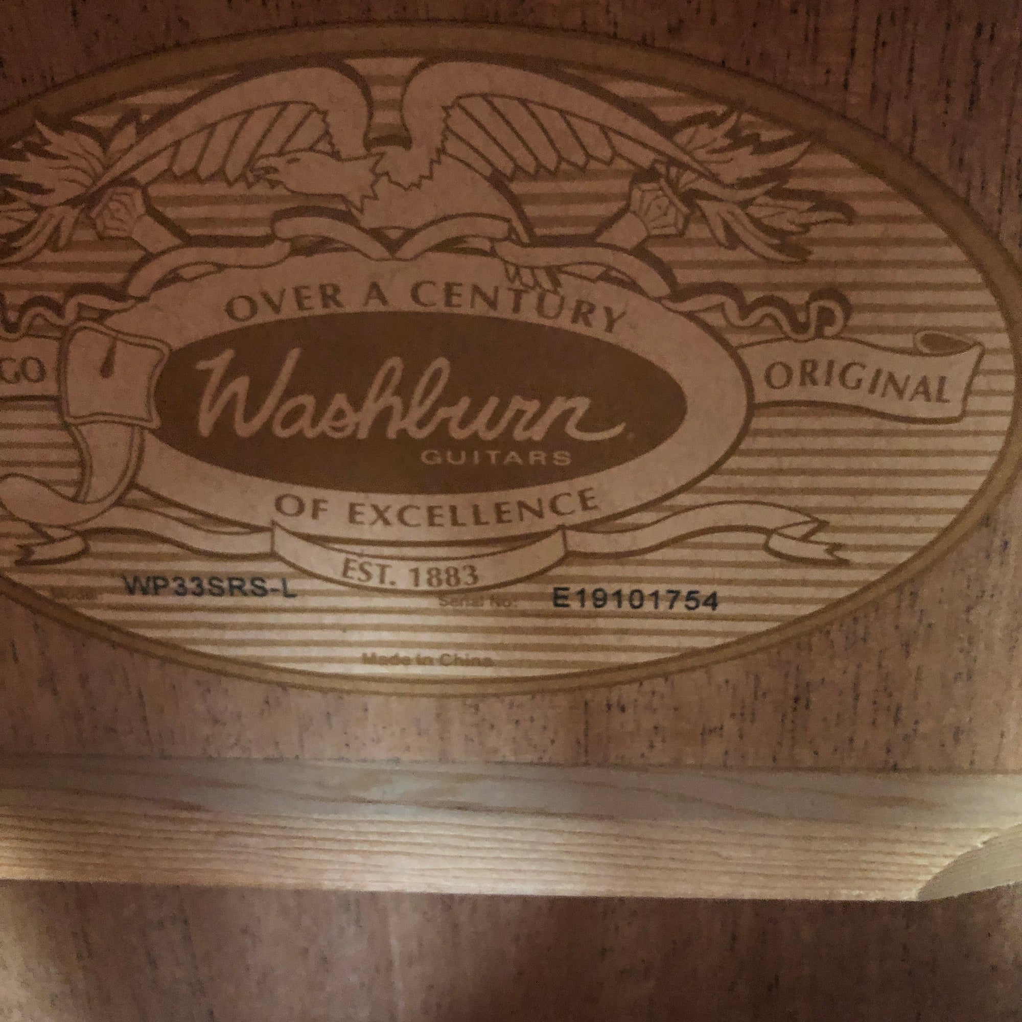 Washburn WP33SRS Parlor Sized Acoustic Guitar
