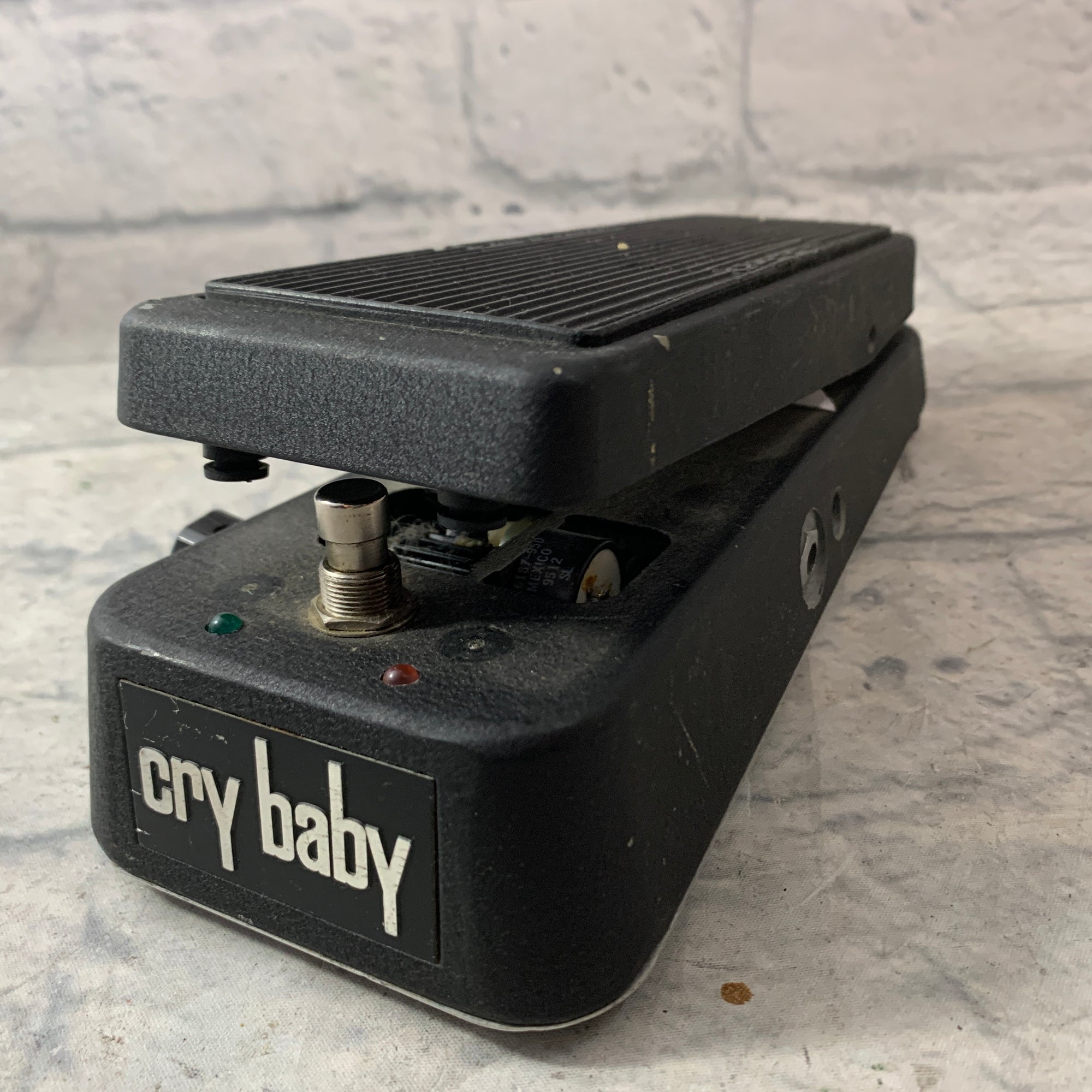 dunlop crybaby wah wah pedal Dunlop Crybaby 535 Wah Pedal