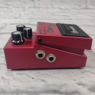 Boss DM-2W Waza Craft Delay Pedal
