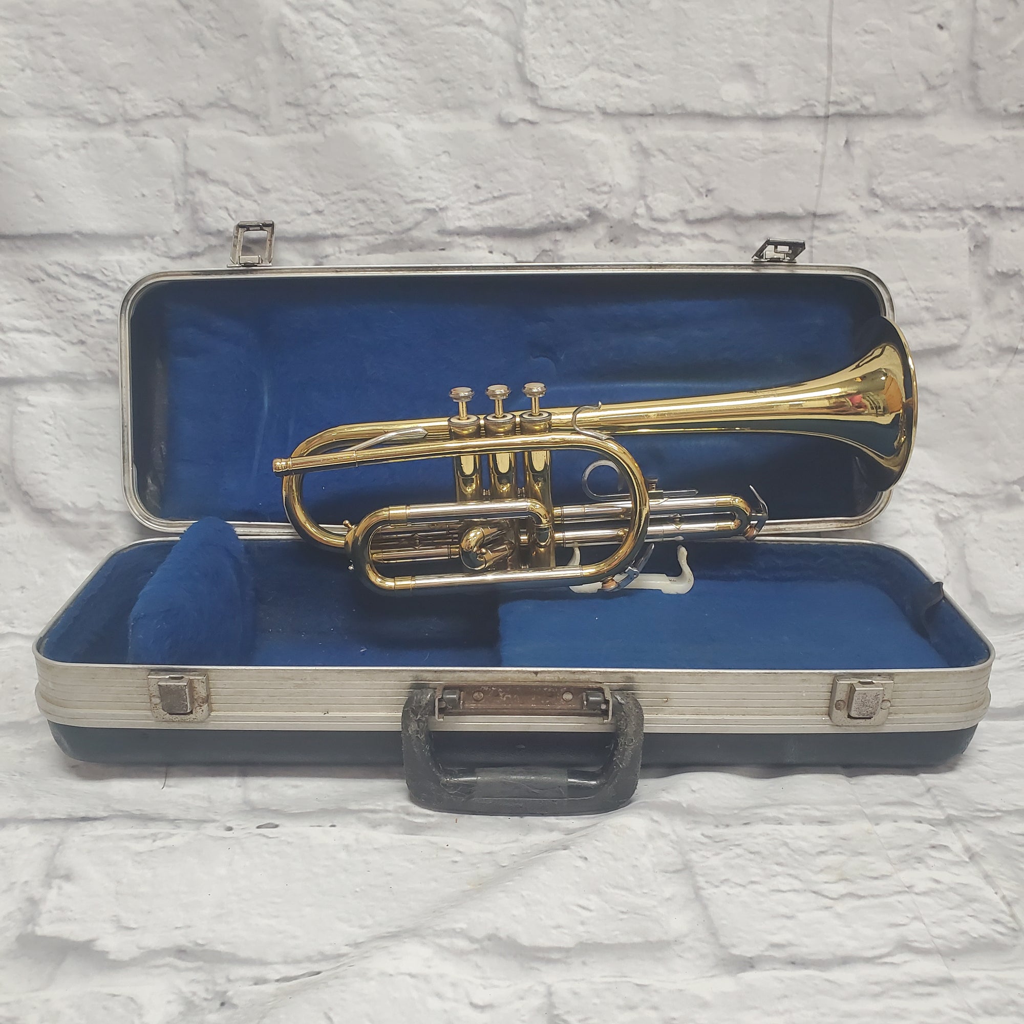 Vintage The Caravelle by Don E. Getzen Cornet Approx. 1968