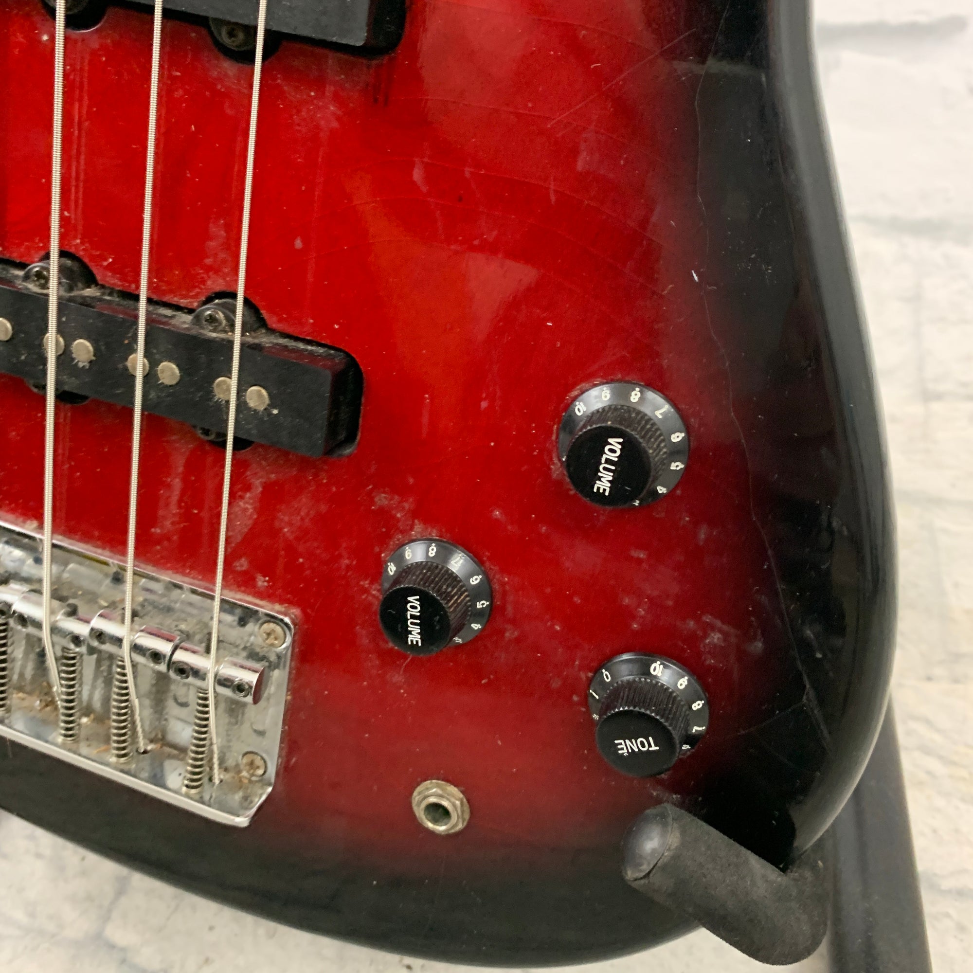 Guitar Research HB32 Red Burst 4 String Bass Guitar