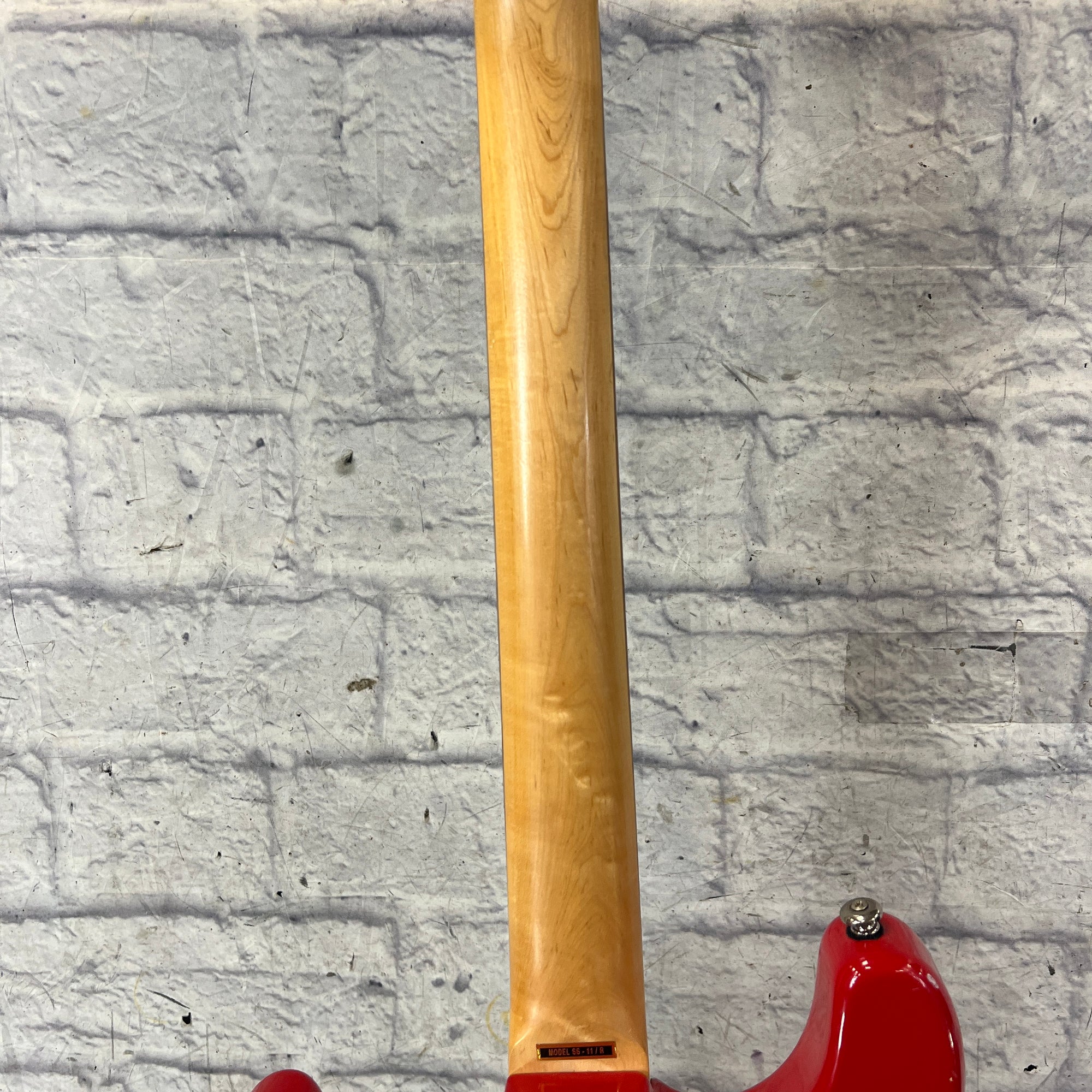 Silvertone SS-11 Strat Style Electric Guitar