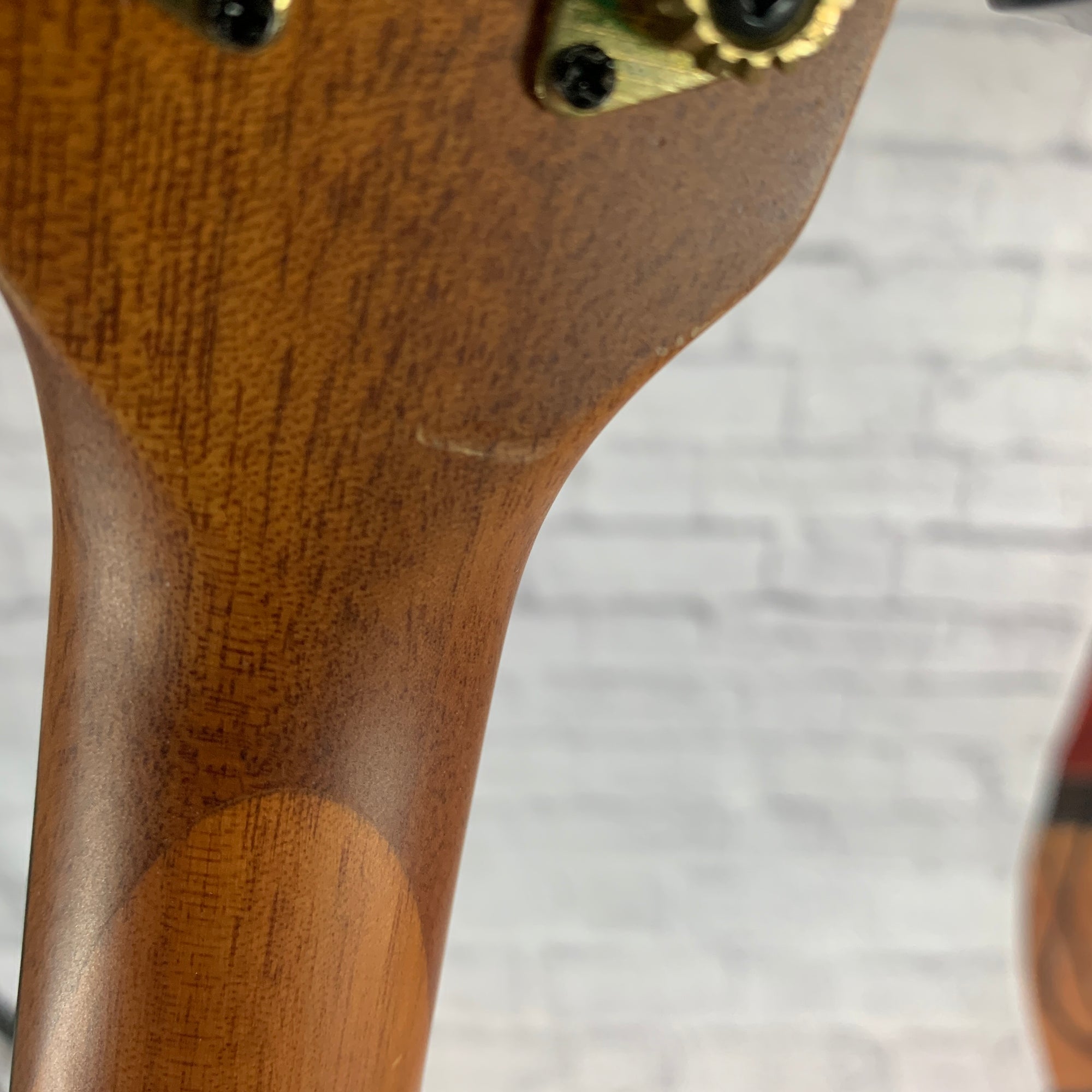 Diamond Head DU200B Baritone Ukulele