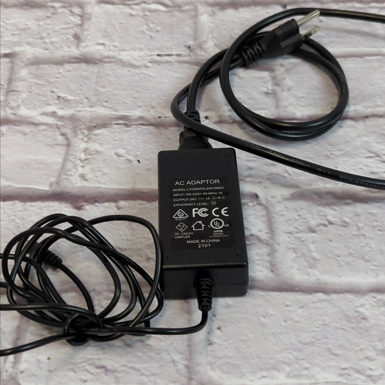 Electro-Harmonix 15-Watt Howitzer Power Amp Preamp Pedal