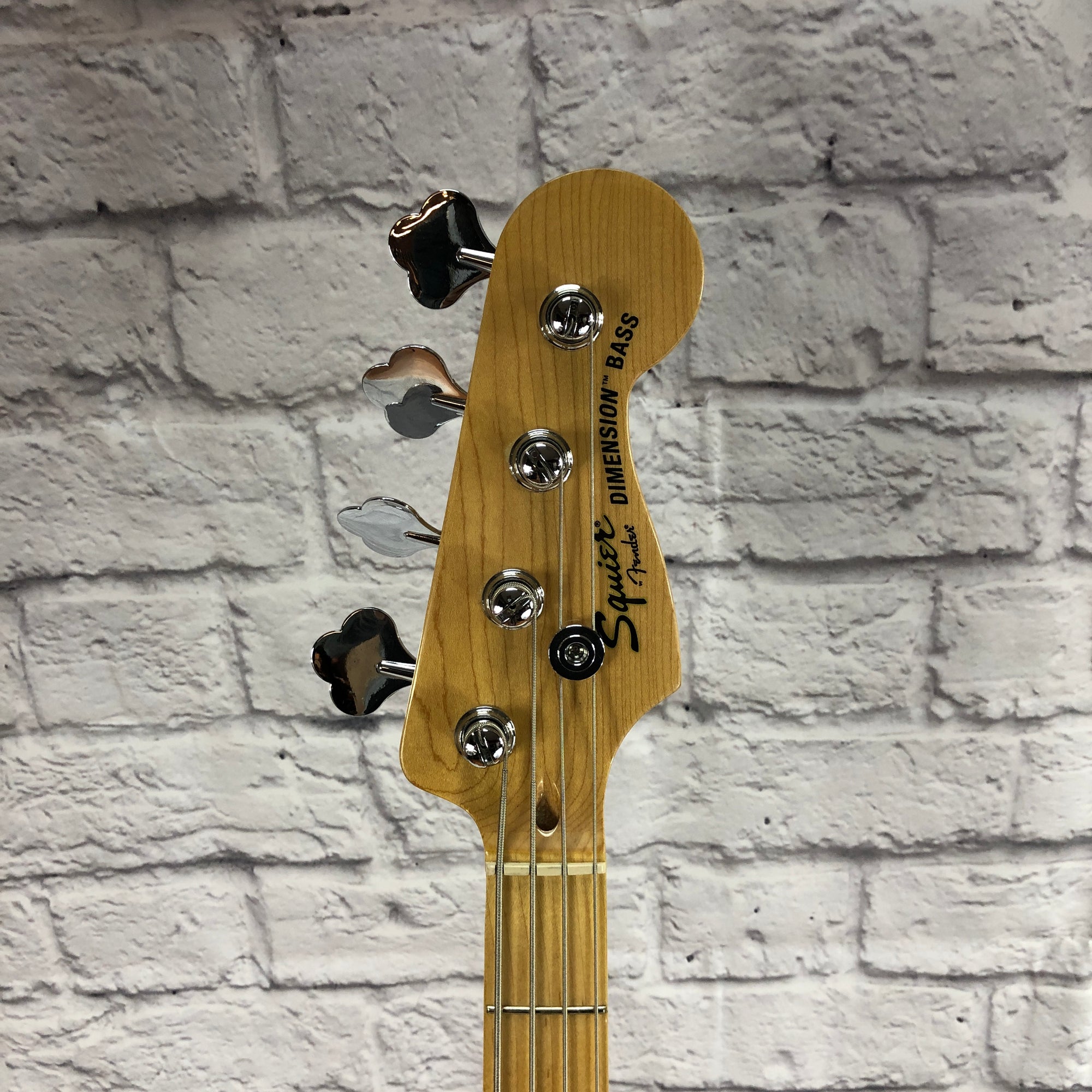 Squier Dimension 4 String Bass