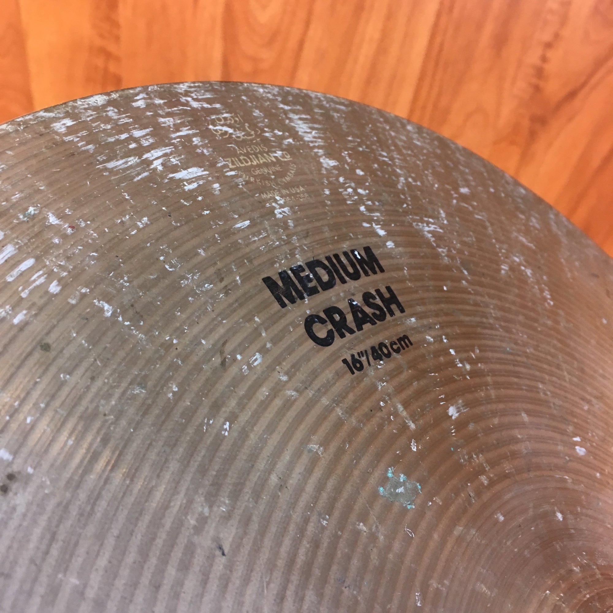 Zildjian Avedis 16 Inch Medium Crash Cymbal