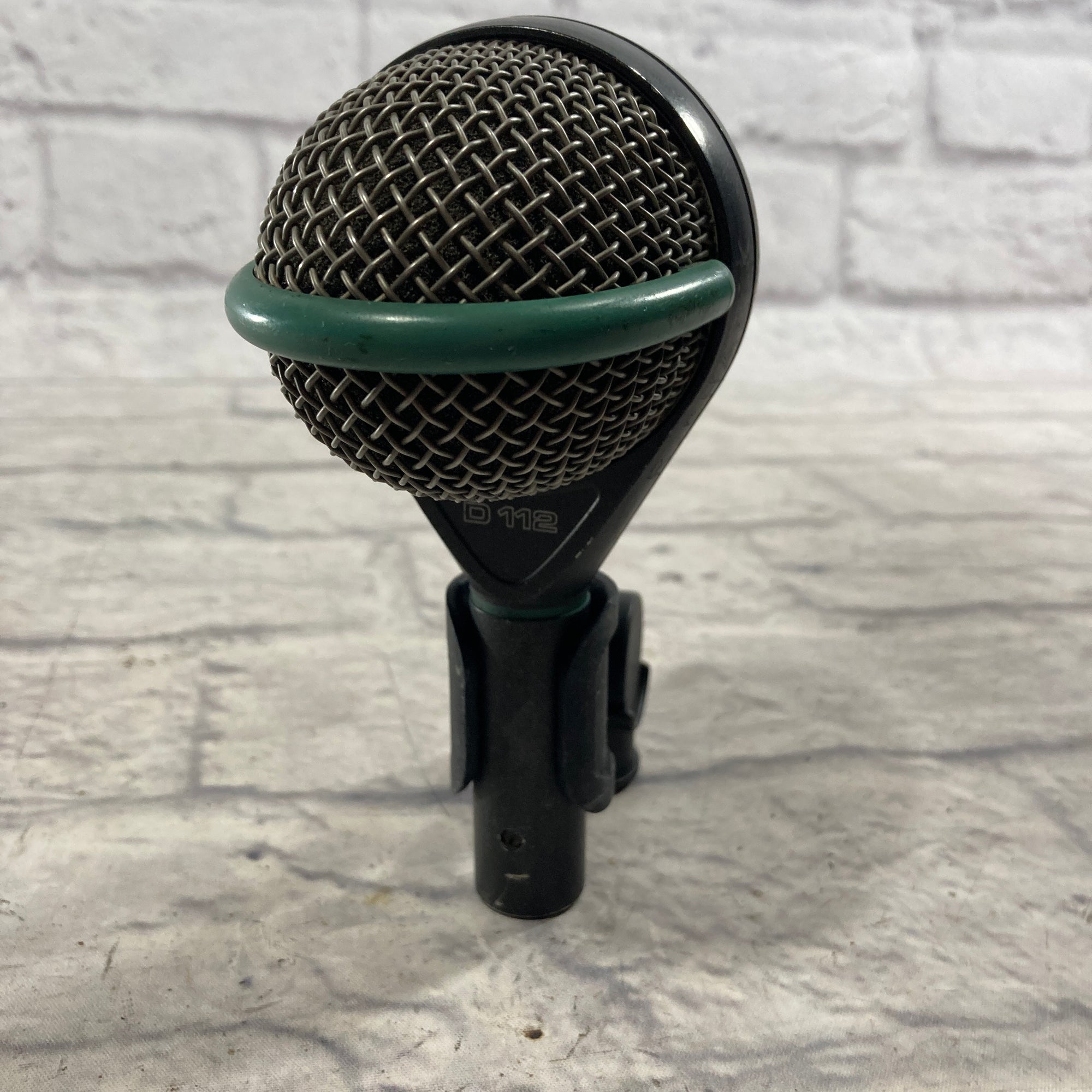 AKG D112 Dynamic Bass Drum Mic