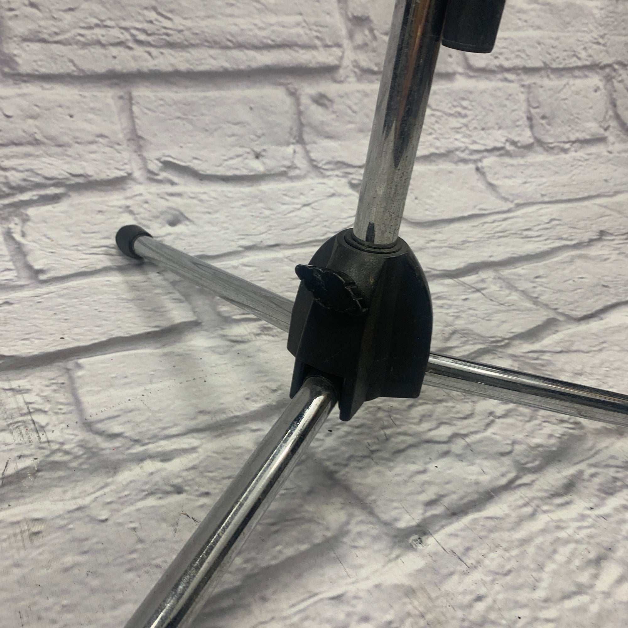 Proline Tripod Microphone Boom Stand Chrome