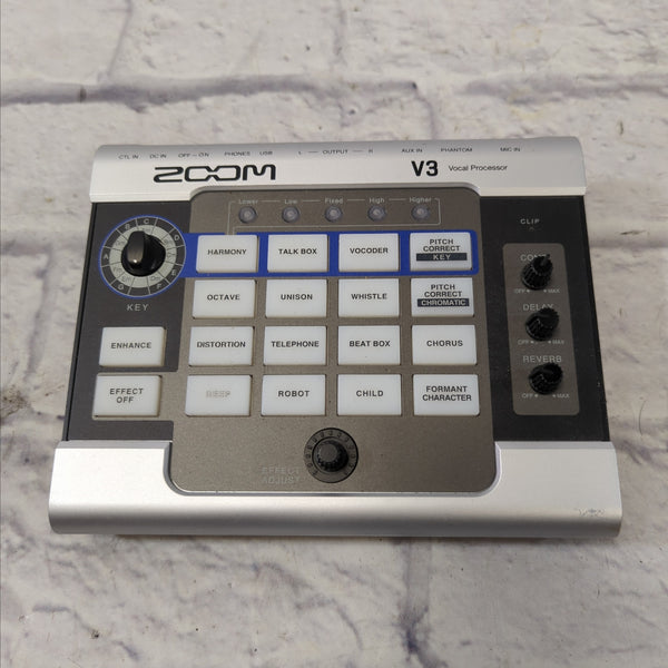 Zoom V3 Vocal Processor - Evolution Music