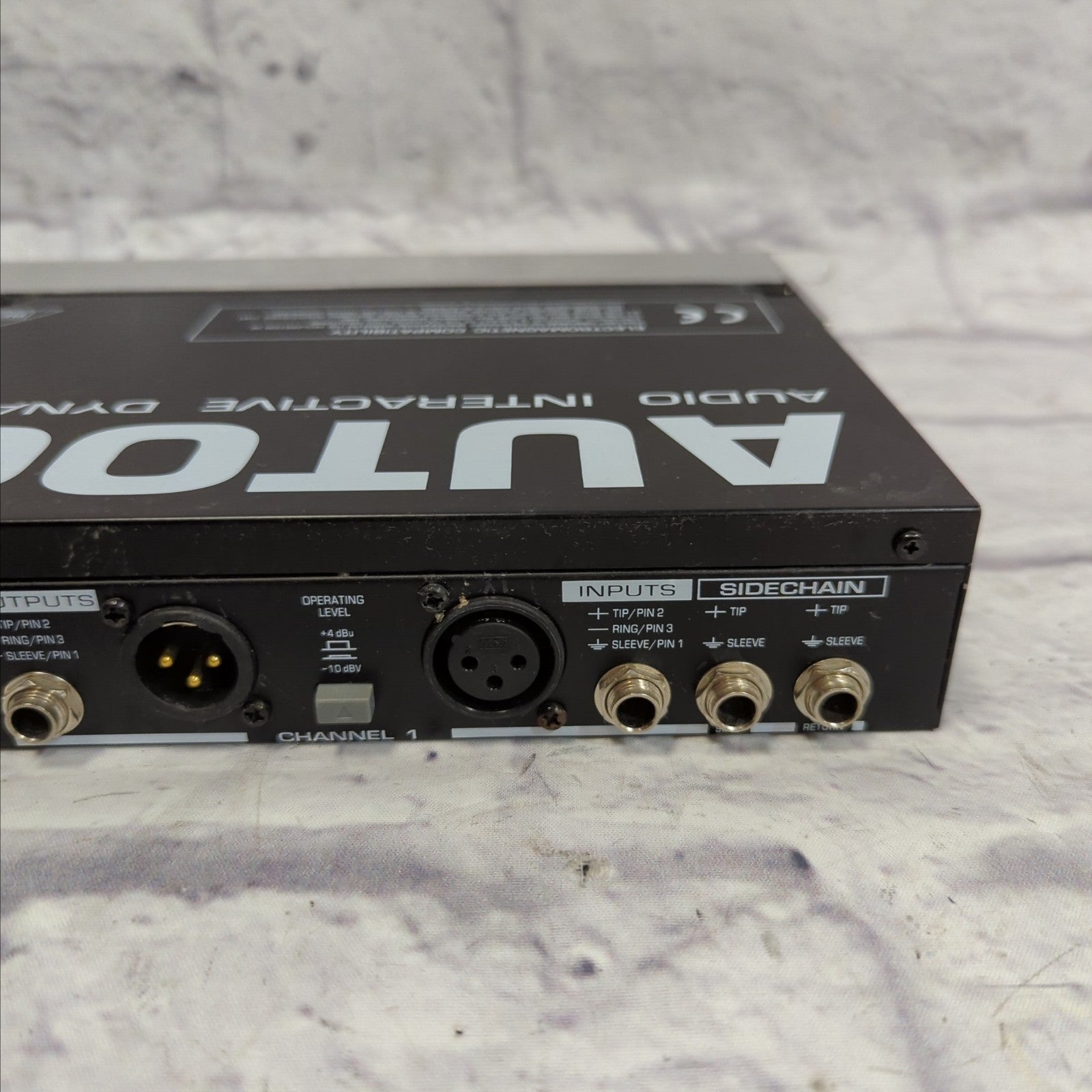 Behringer Rack Compressor Behringer MDX1400 Rack Compressor Limiter - Evolution Music
