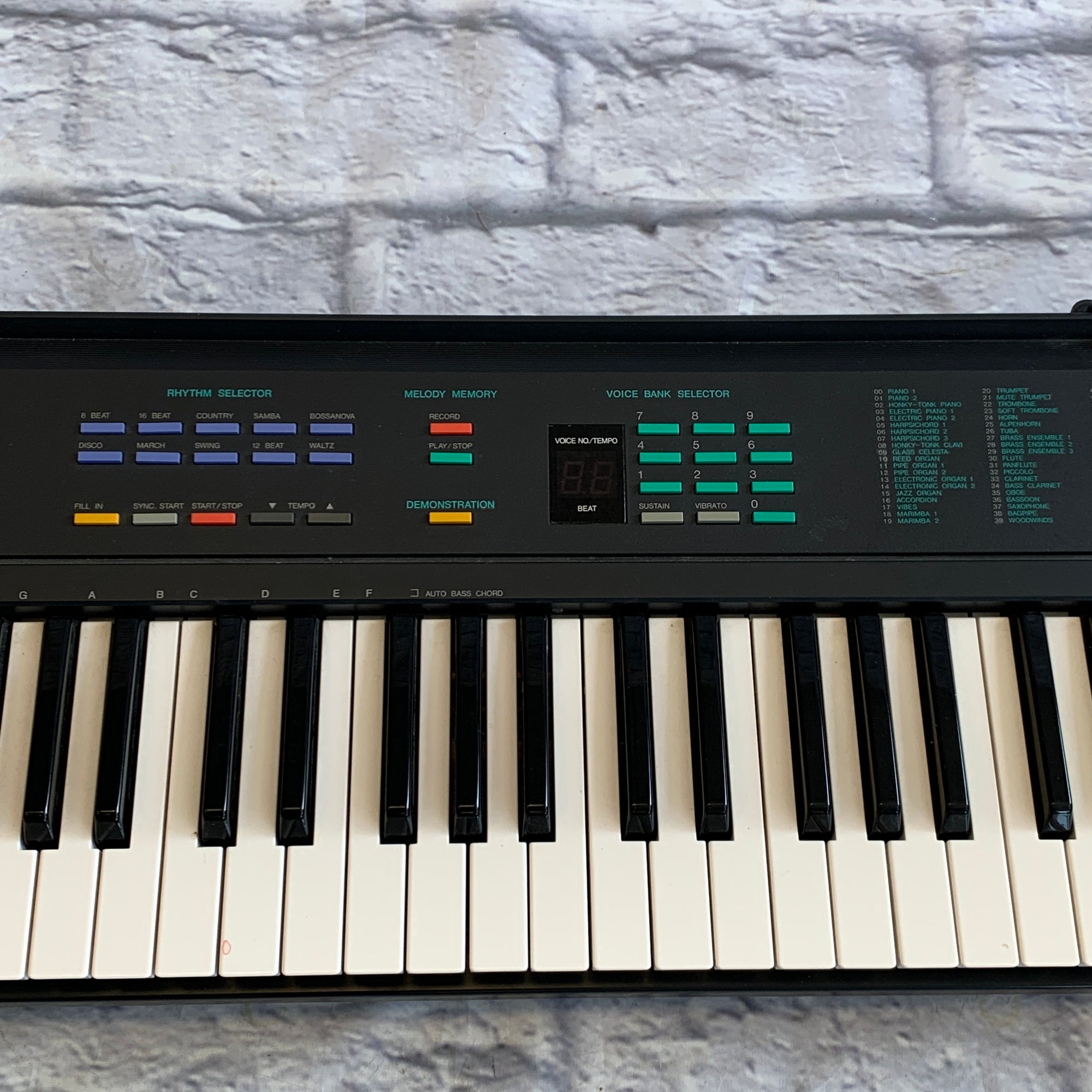 Yamaha PSR-6 Synthesizer - Evolution Music