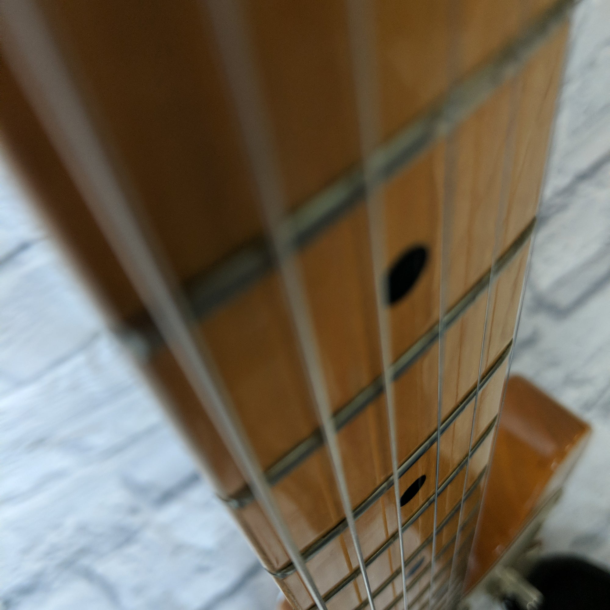 Fender Thinline MIM Electric Guitar Broadband Pickups 2004