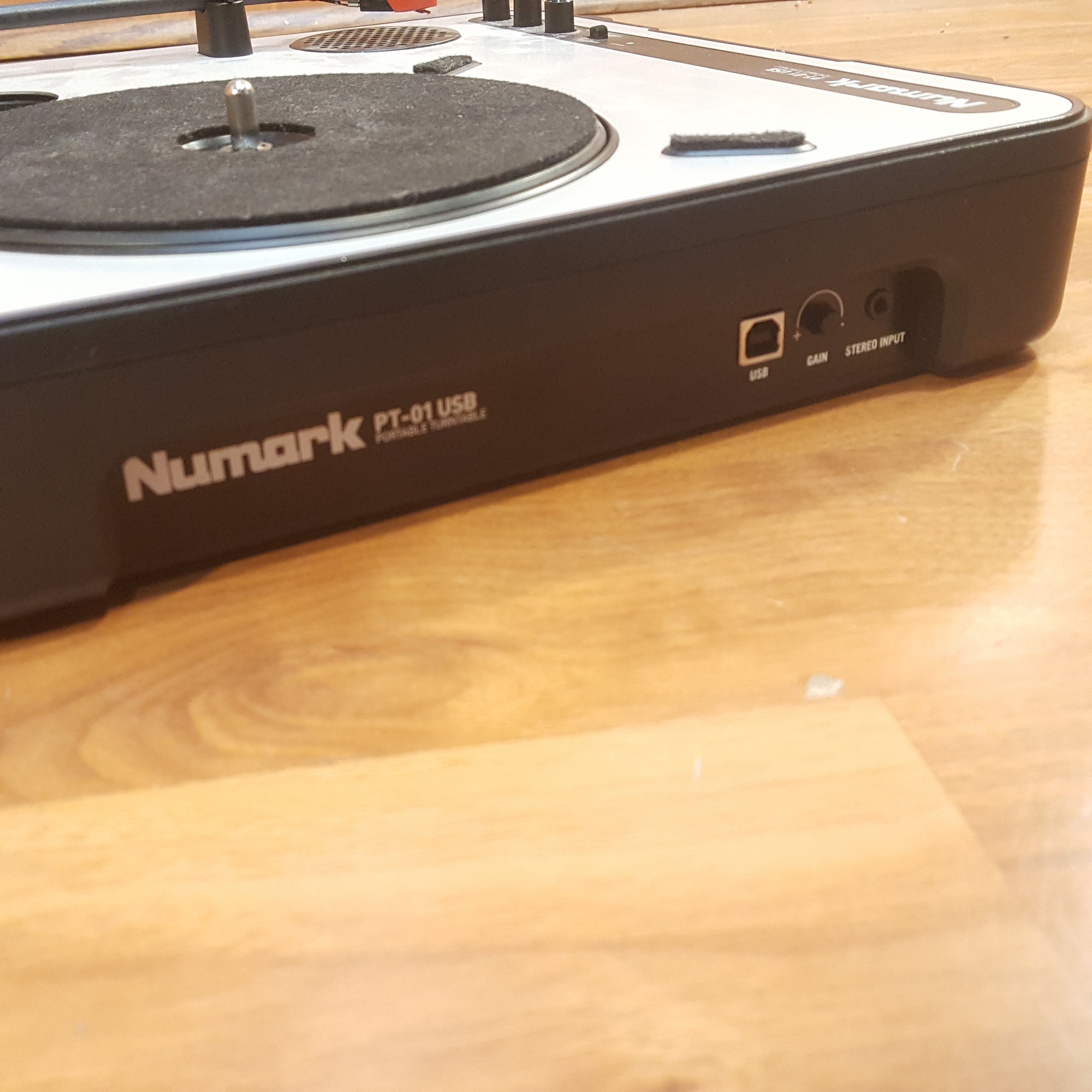Numark PT-01 USB Portable Turntable No PS - Evolution Music
