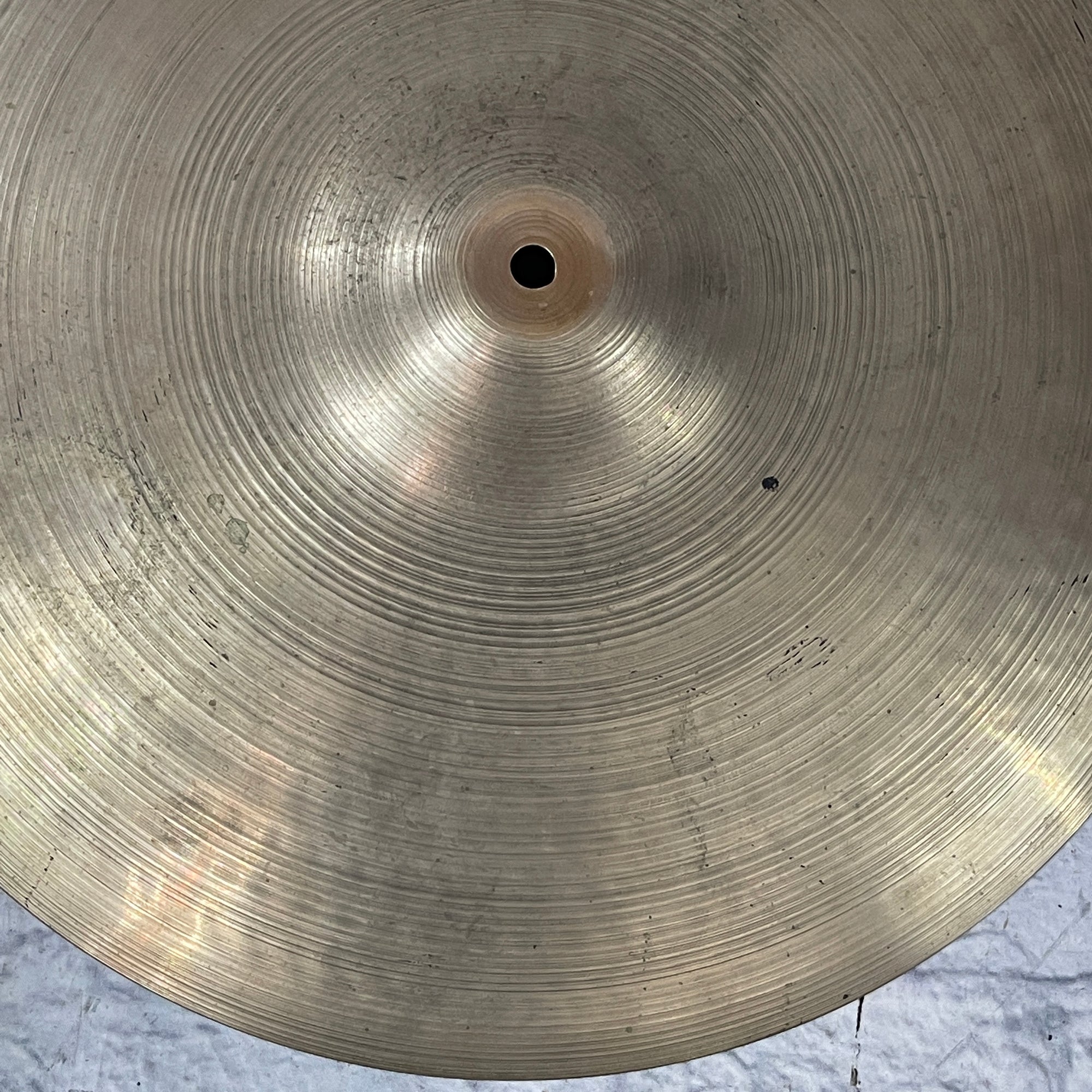 Zildjian 18 Avedis Ride Cymbal