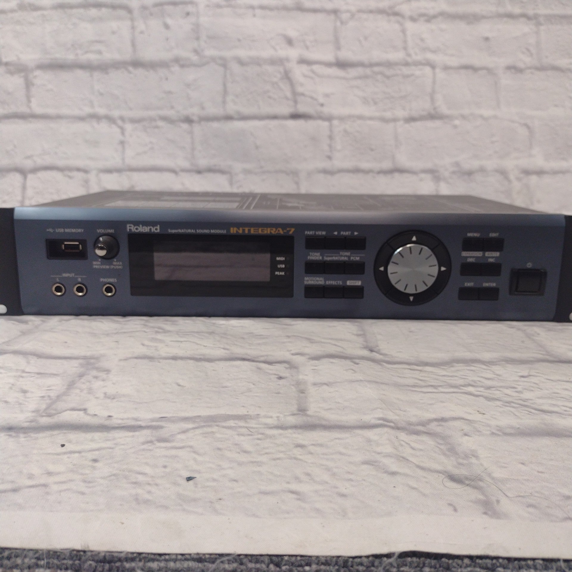 Roland Integra-7 Supernatural Sound Module