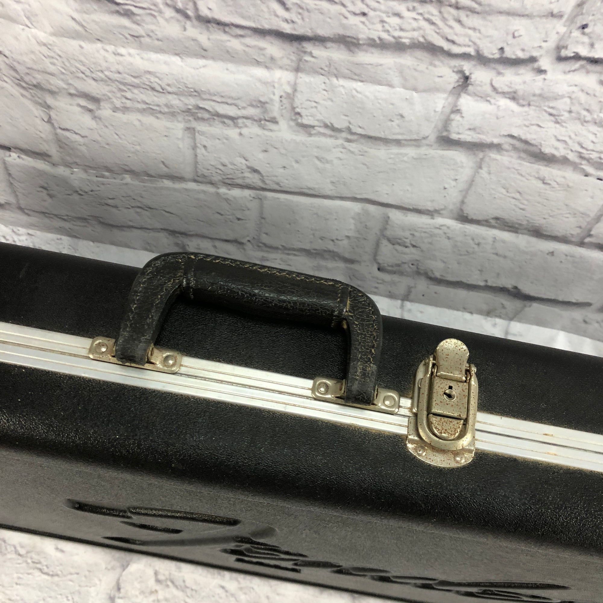 Fender Molded Plastic Electric Guitar Case
