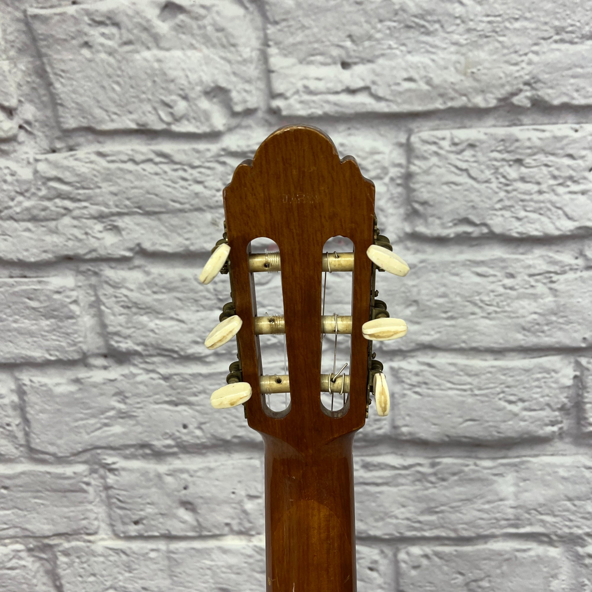 Vintage Conrad 40150 6 Sting Classical Acoustic Guitar Made in