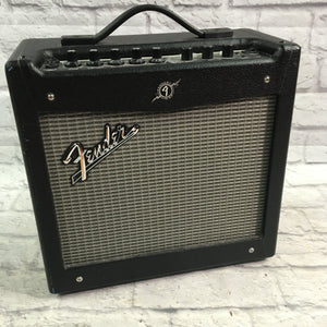 Fender Mustang I V.2 20-watt 1x8 Guitar Combo