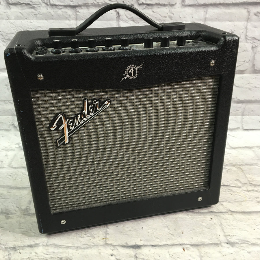 Fender Mustang I V.2 20-watt 1x8 Guitar Combo