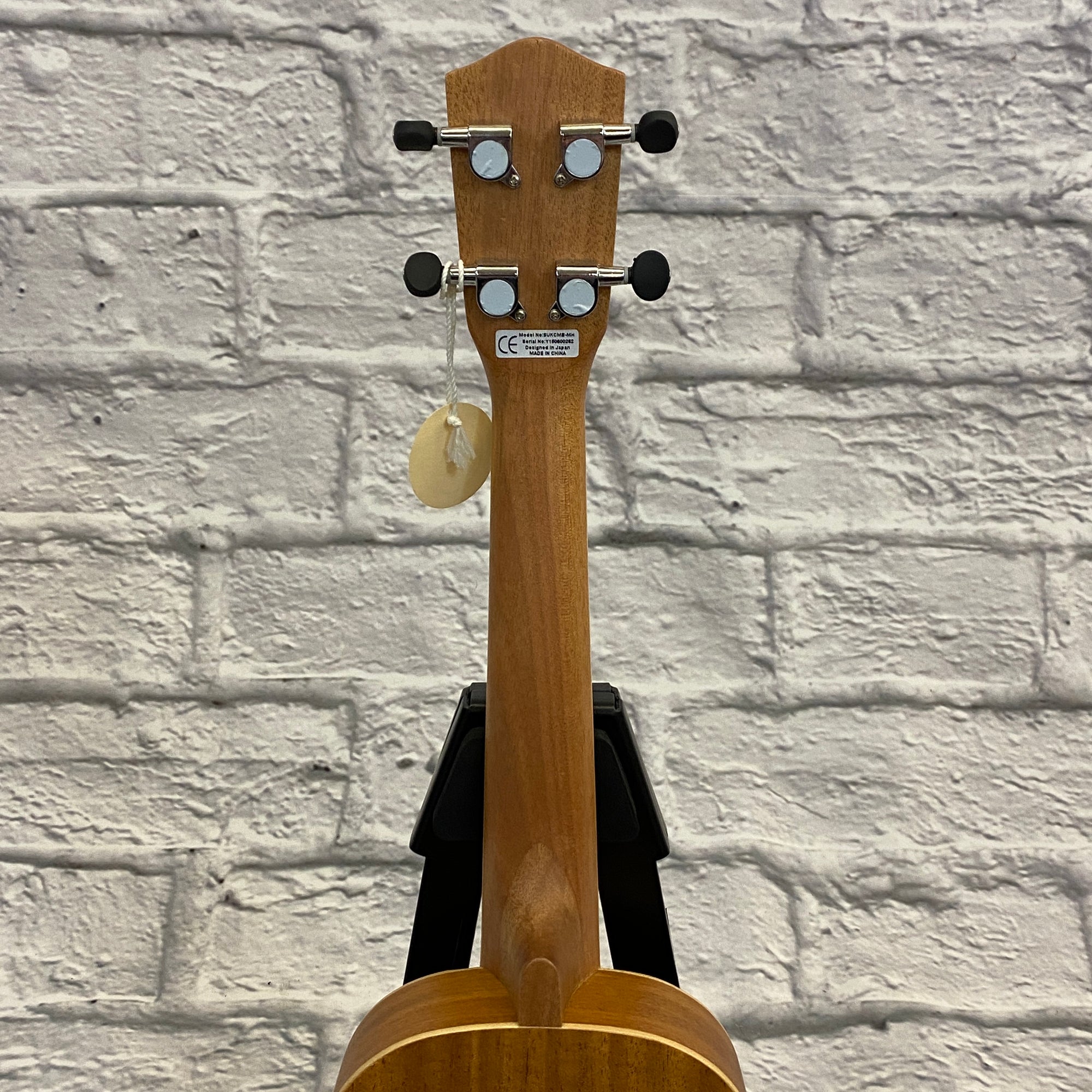 Suzuki SUKCMB-MH Concert Ukulele
