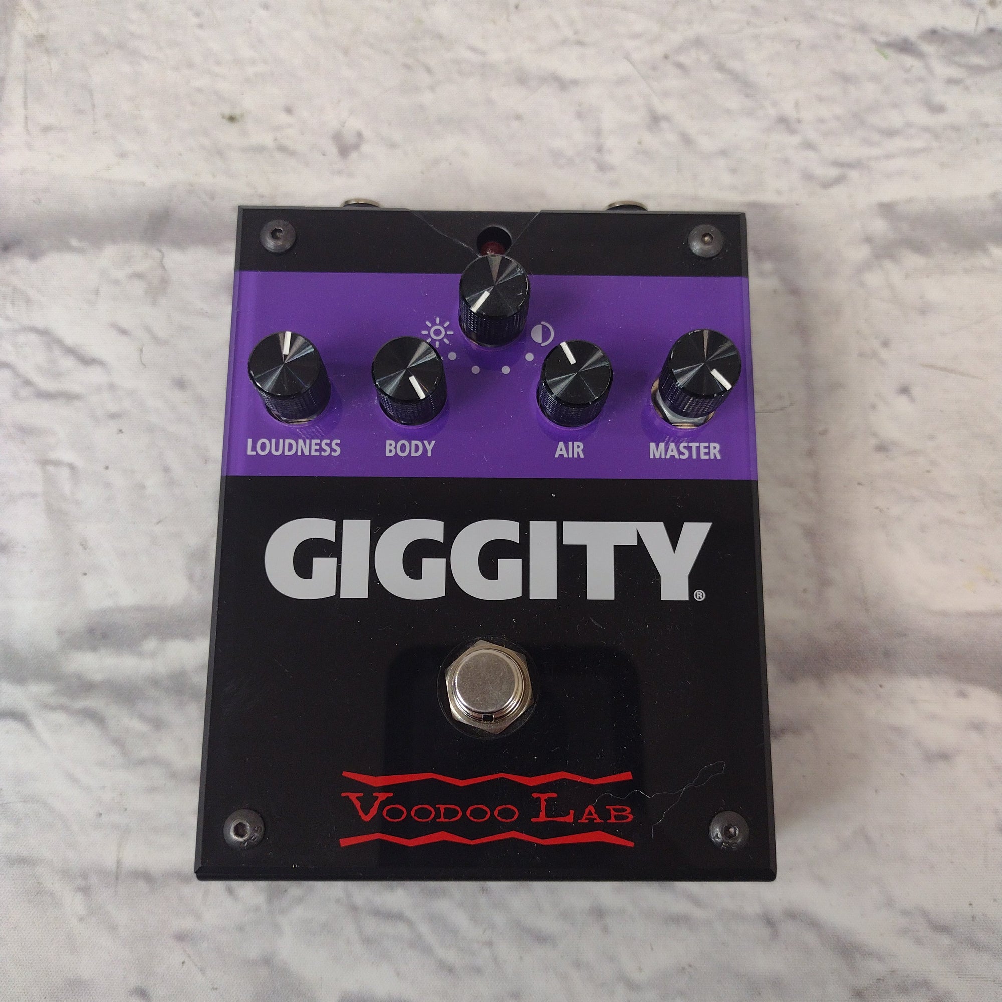 Voodoo Lab Giggity Analog Mastering Preamp Pedal Evolution Music