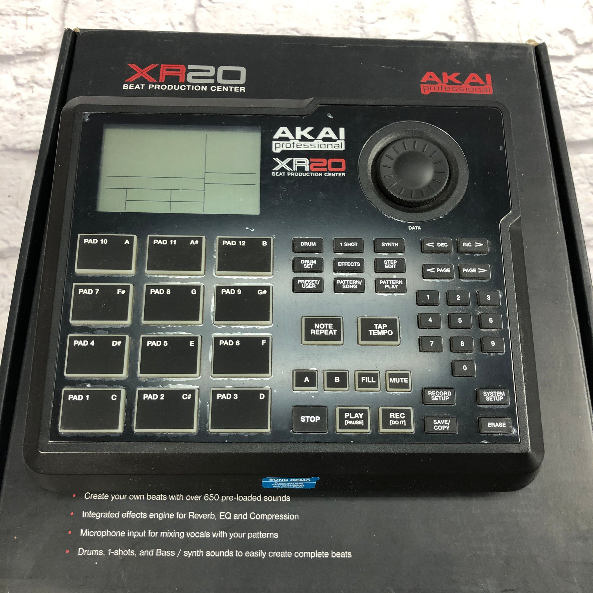 AKAI アカイ XR20 ドラムマシン Akai XR20 Drum Machine Used