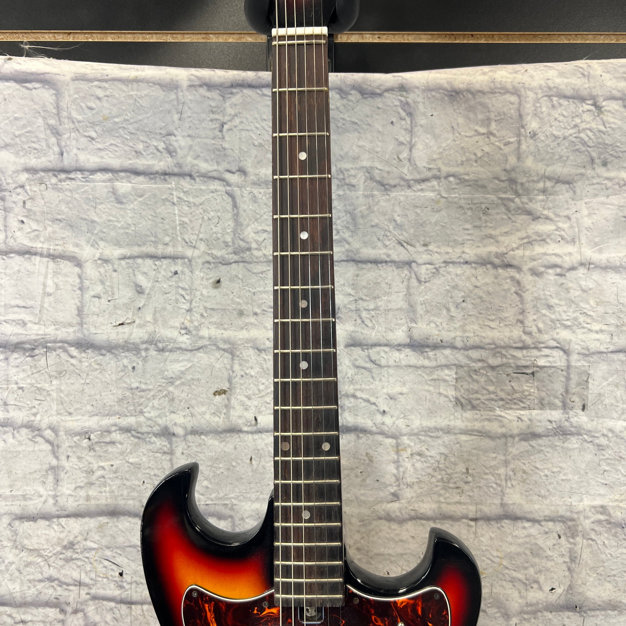 Global 4010 Vintage Solid Body Electric Guitar