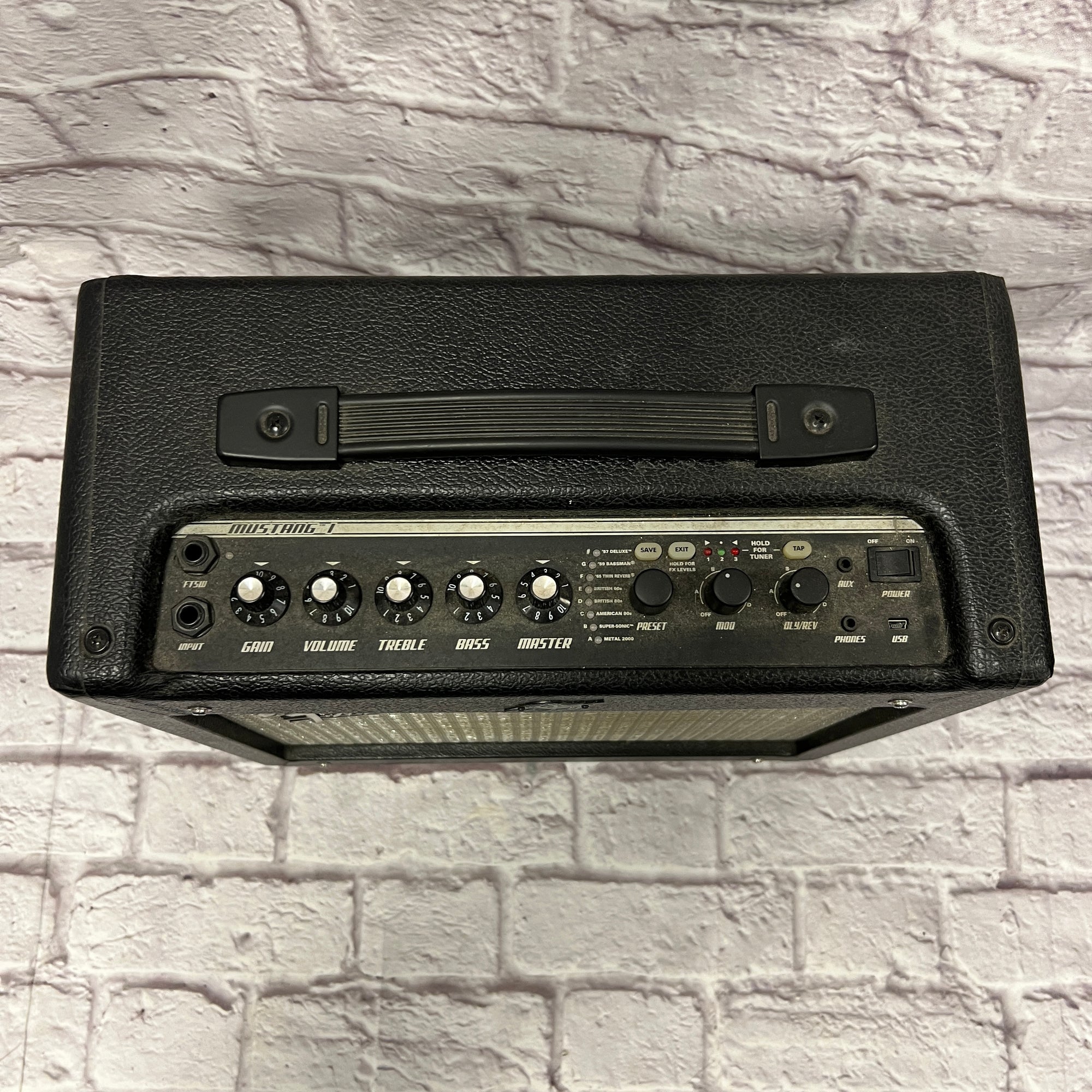 Fender Mustang 1 V.2 Modeling Guitar Combo Amp