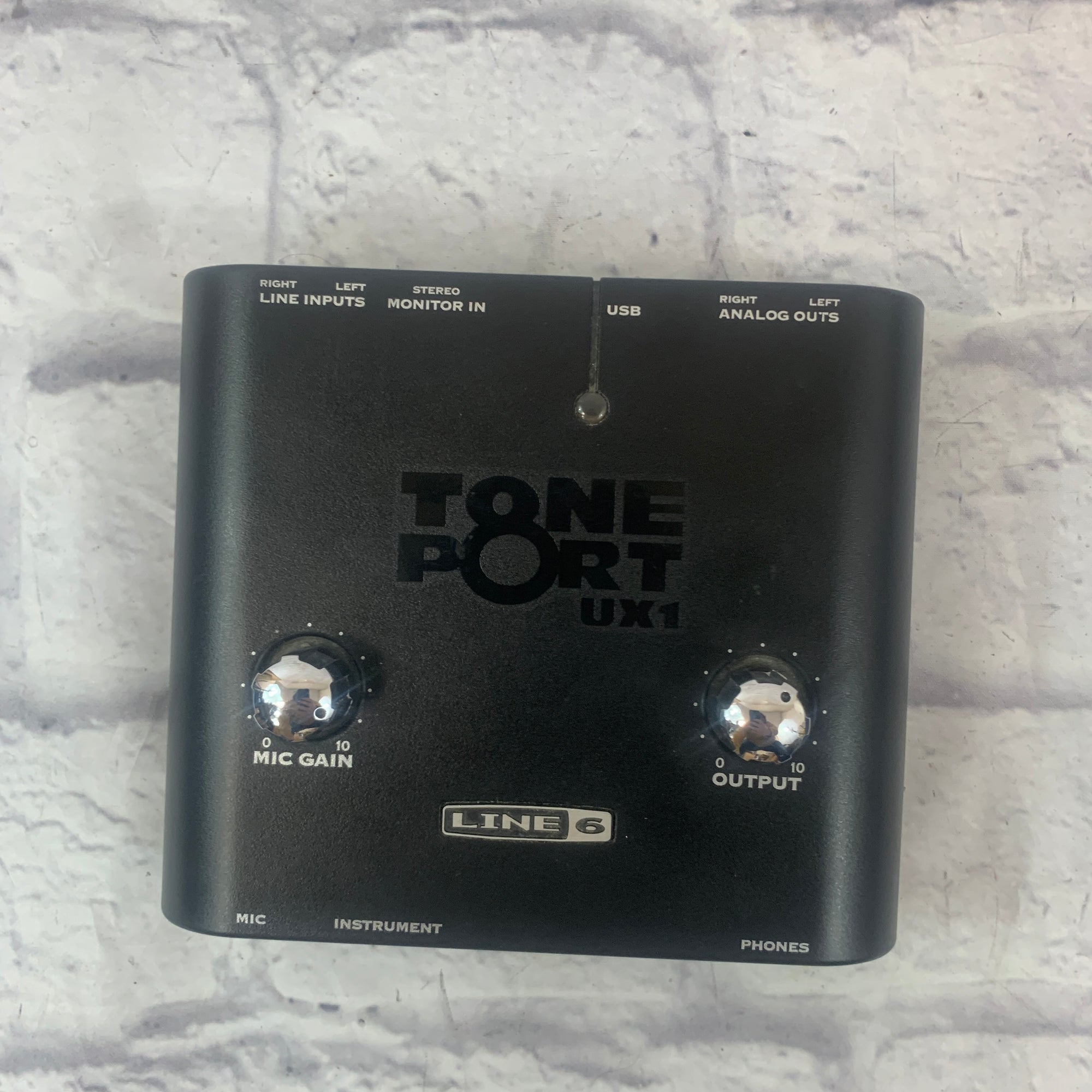 Line 6 Tone Port UX1 Audio Interface - Evolution Music