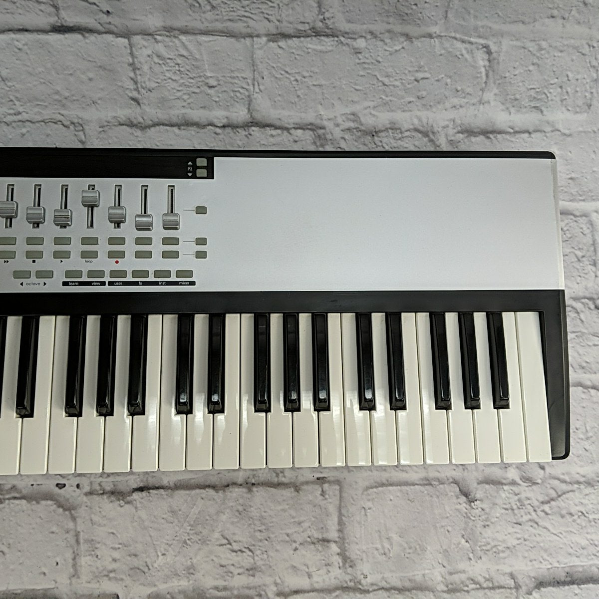 Novation 61SL mkII 61-Key Controller