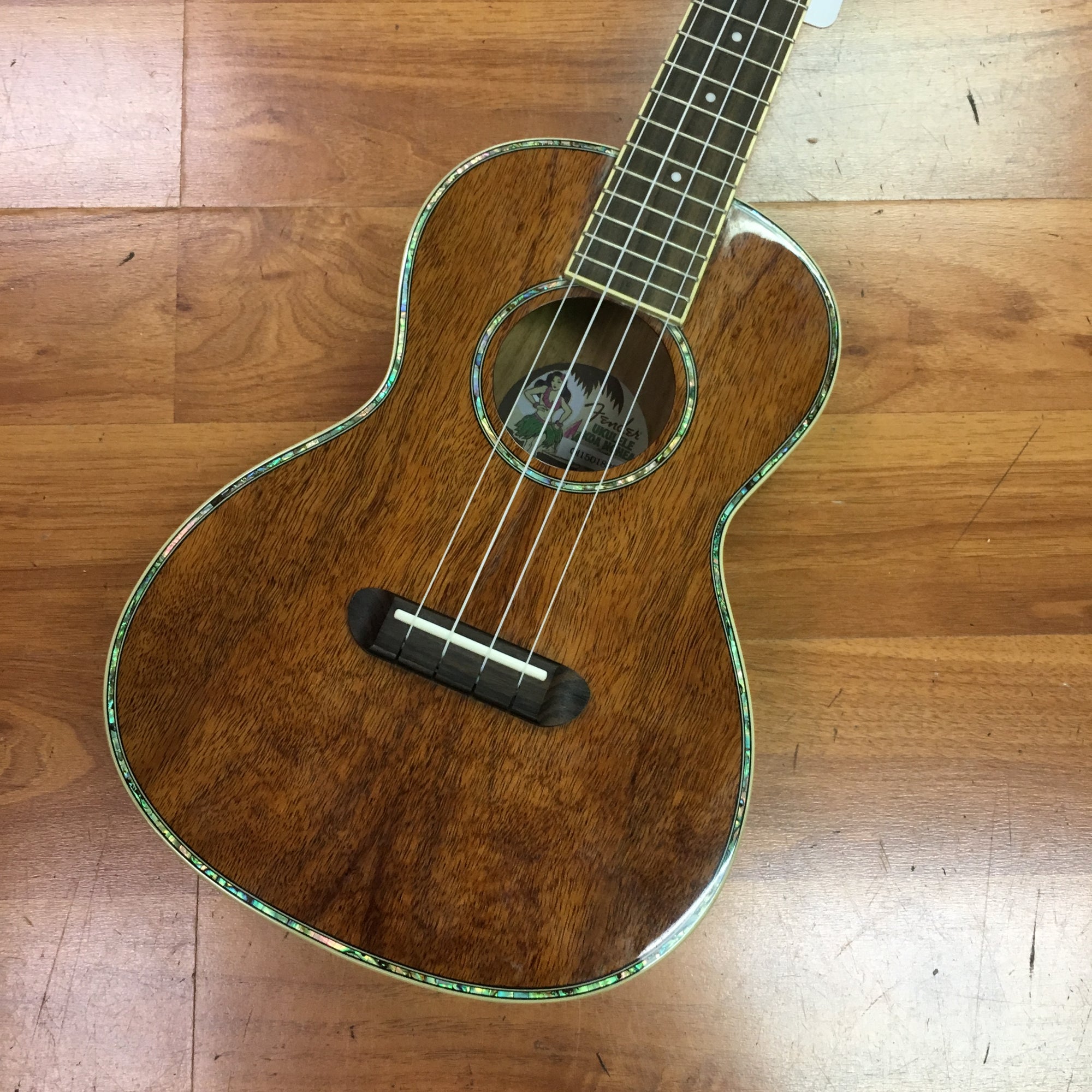 Fender Koa No'Hea Tenor Ukulele