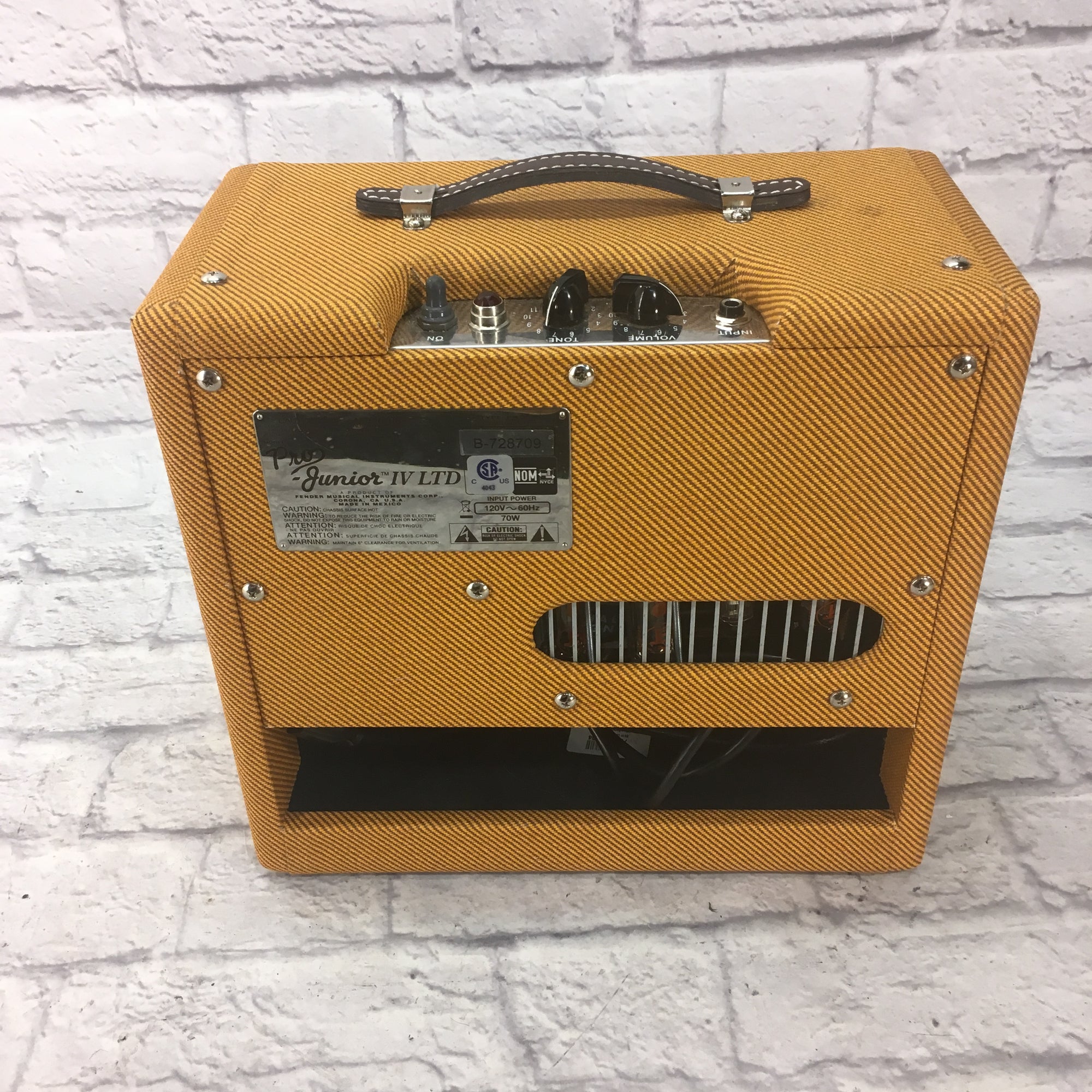 Fender Pro Junior IV 15-Watt 1x10" Guitar Combo Tube Amp
