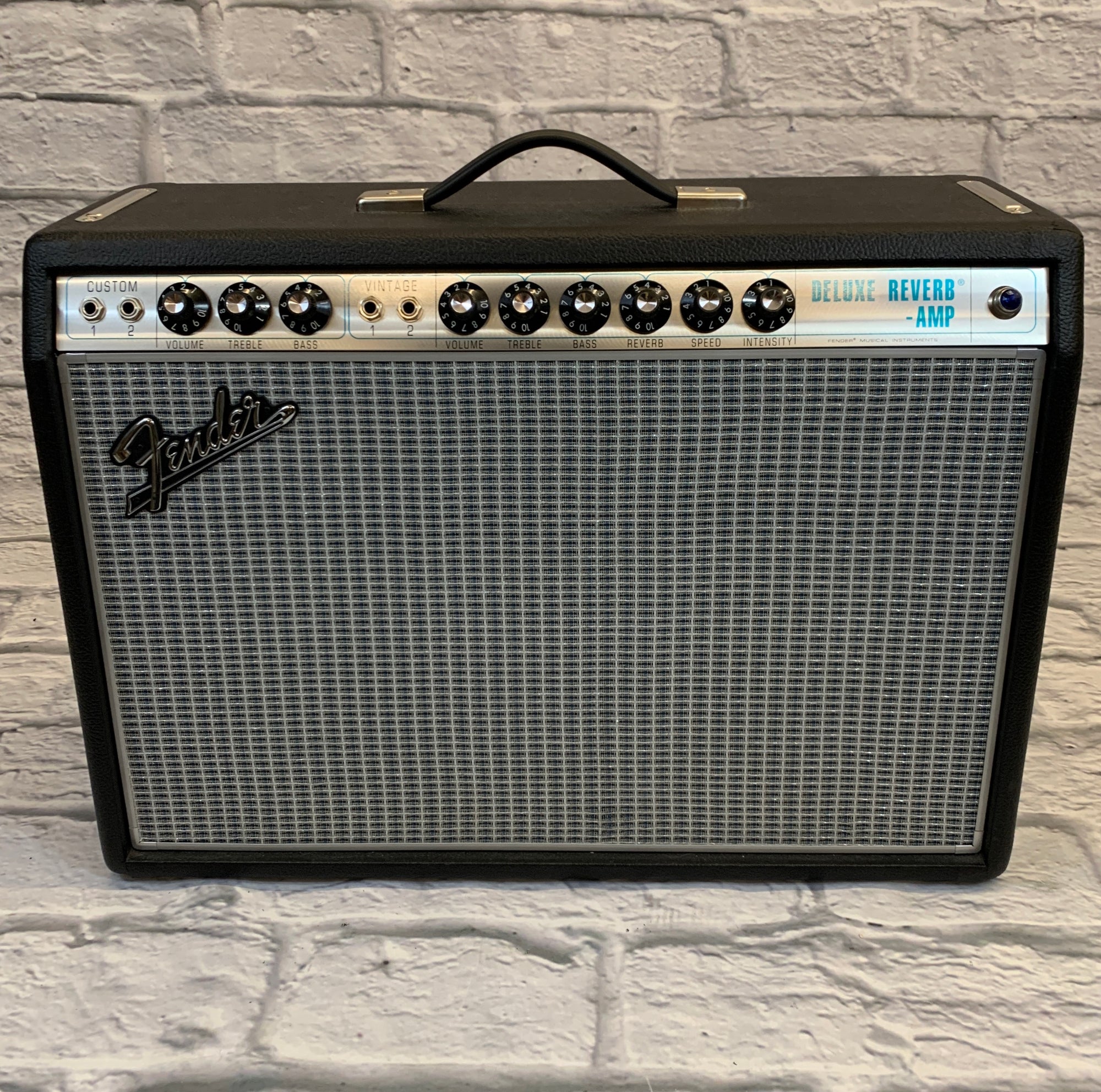 Fender '68 Custom Deluxe Reverb 2-Channel 22-Watt 1x12" Guitar Combo