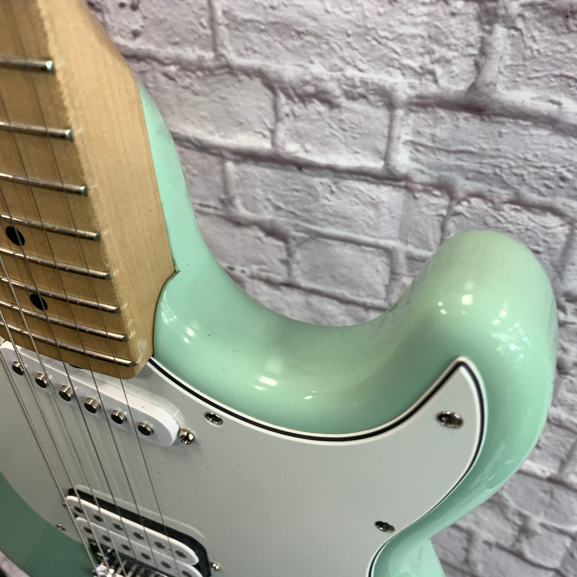 Sterling Cutlass Short Scale HS Electric Guitar