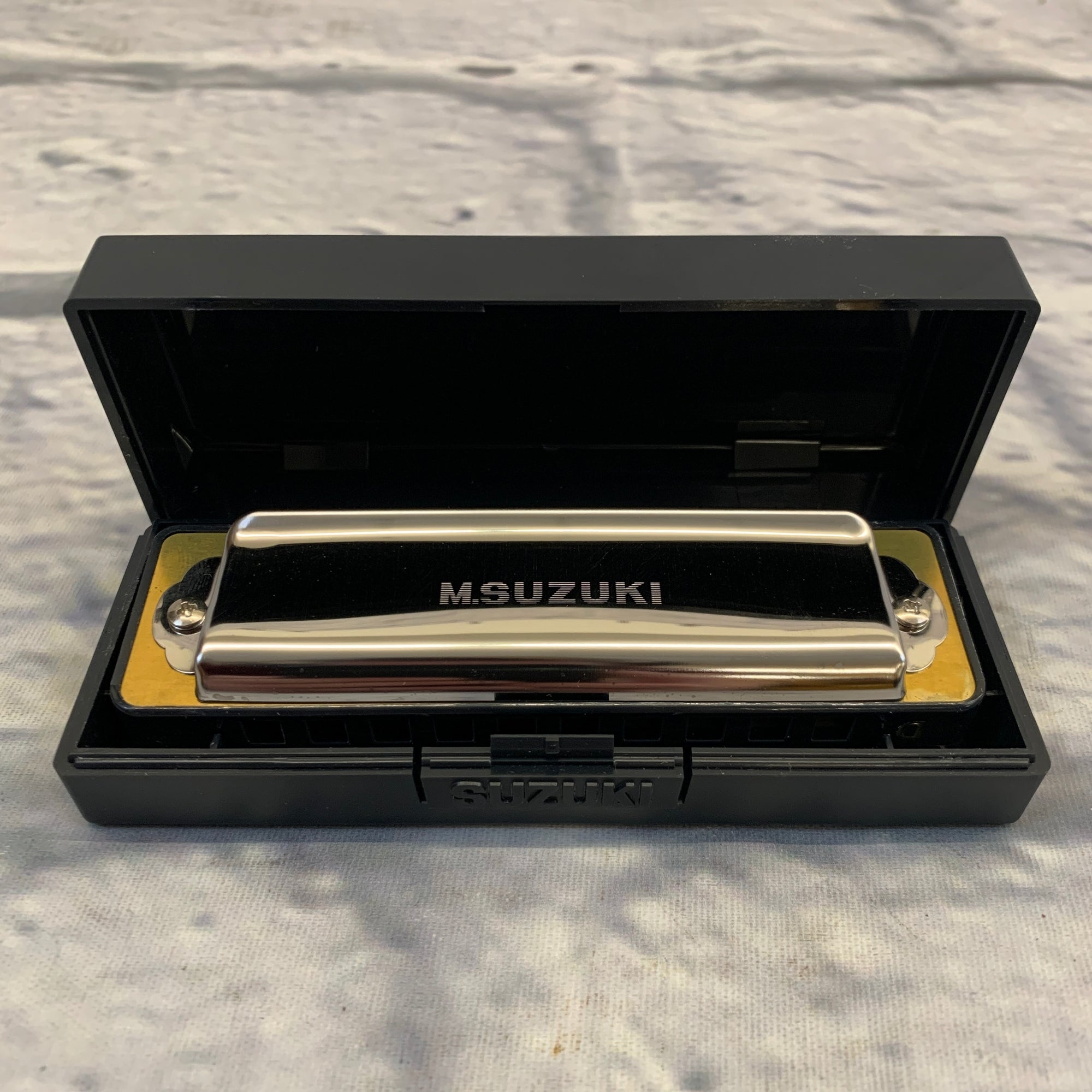 Suzuki Harpmaster Harmonica - Key of D Harmonica