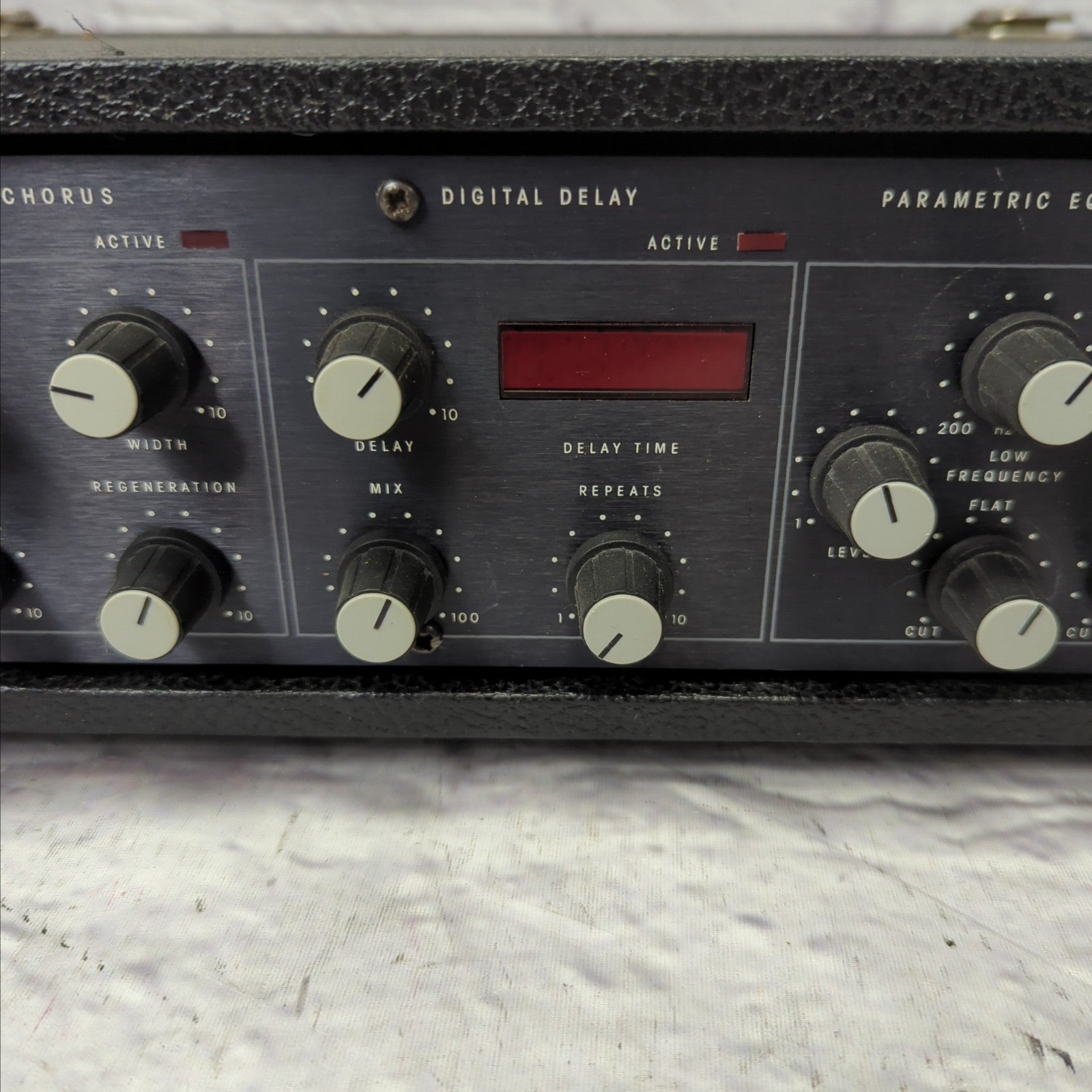DOD 944 Chain Reaction Multi Effects Rack with 2U Rack Case