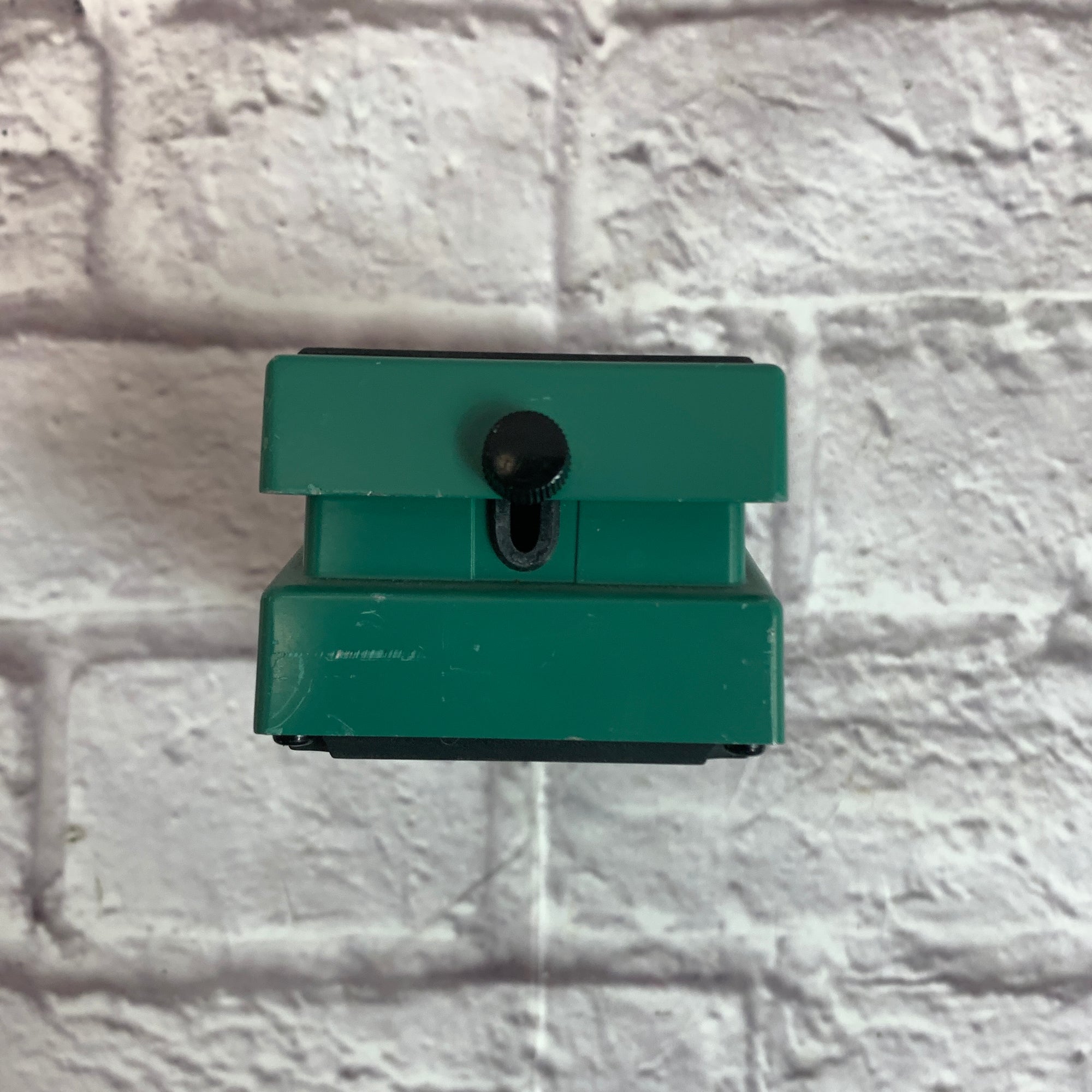 Boss TR-2 Tremolo Pedal