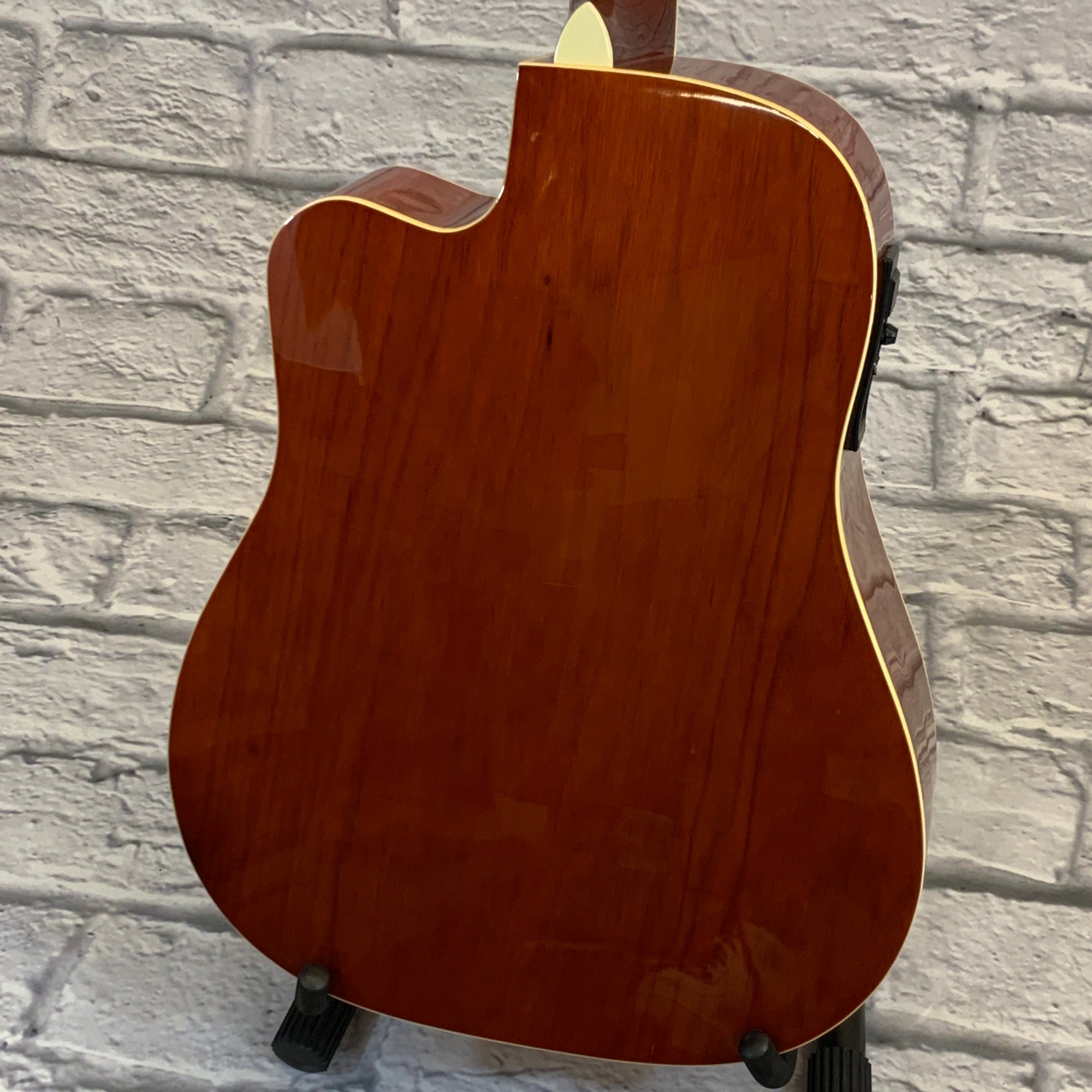 New York Pro NY-977 CE Acoustic Guitar Natural